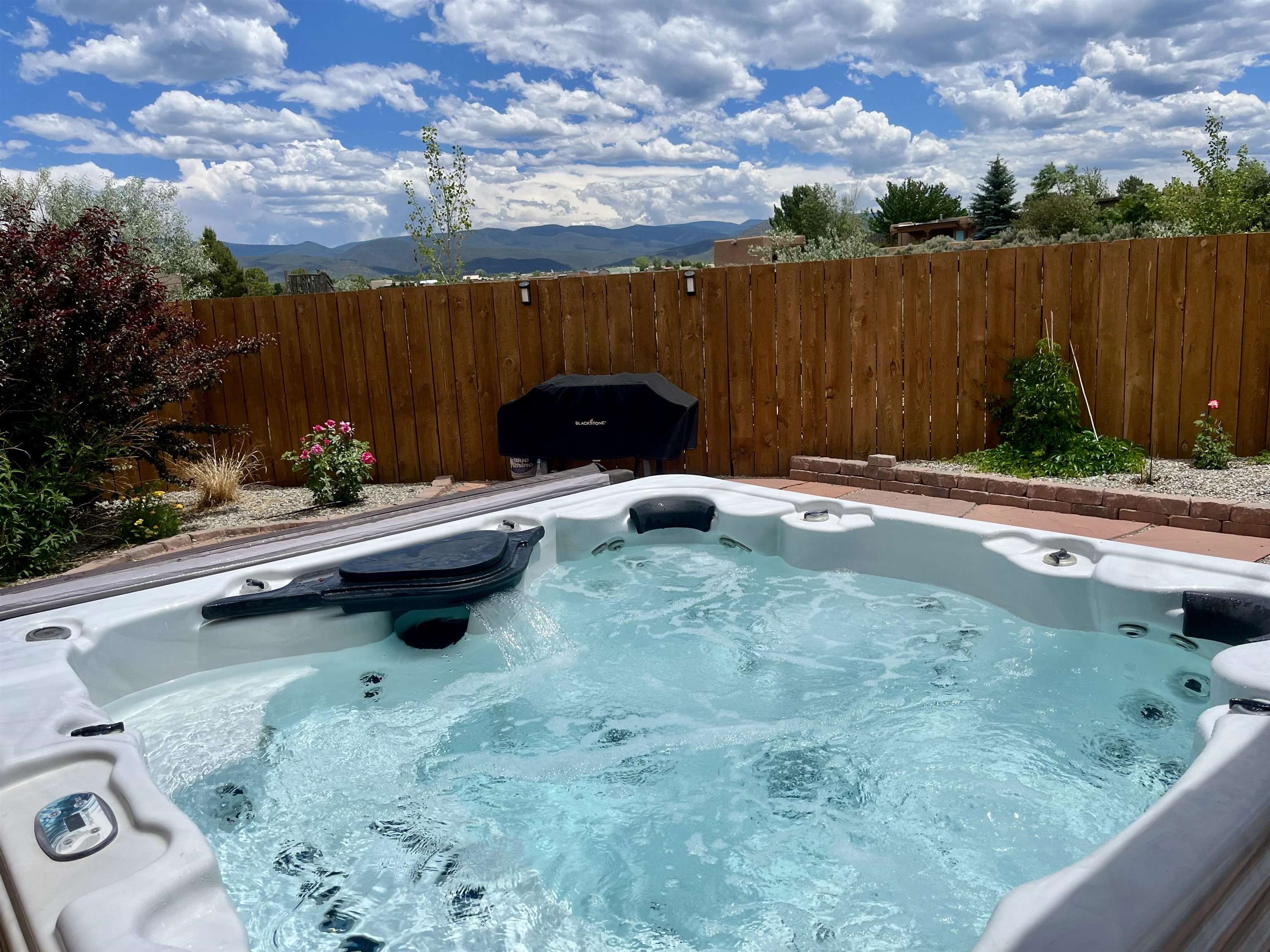 55 Vista Linda Rd