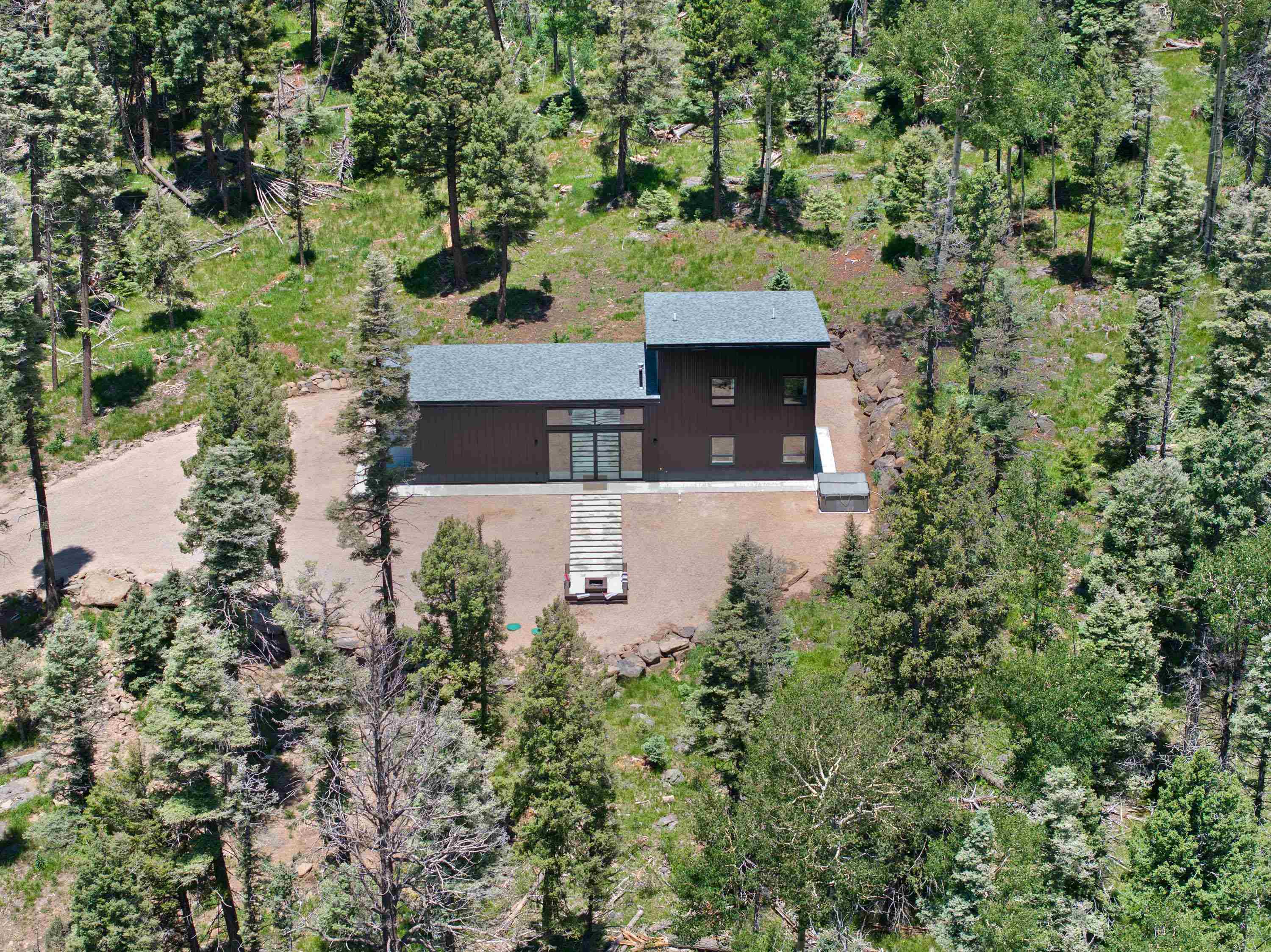 31 Skyview Way