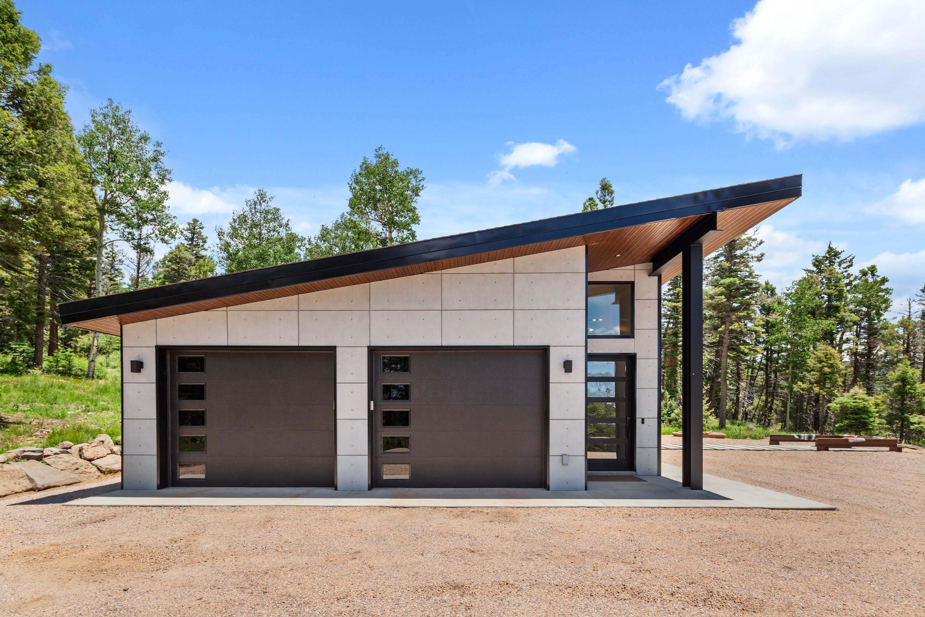 31 Skyview Way