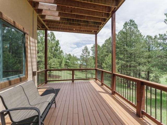 47 Woodlands Dr