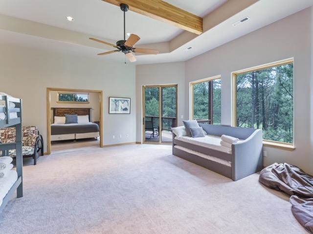 47 Woodlands Dr