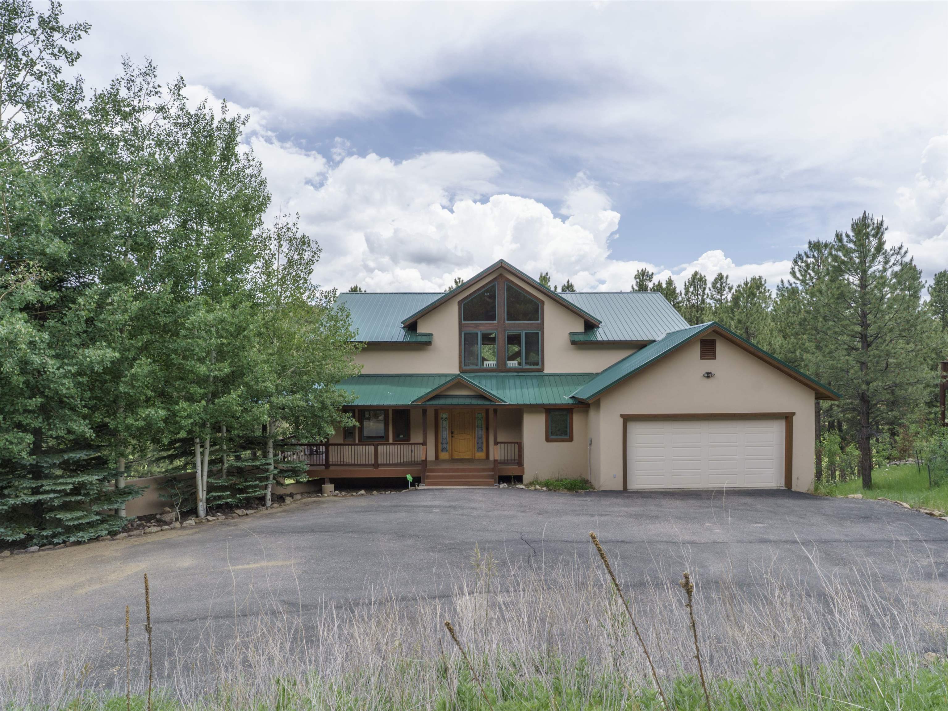 47 Woodlands Dr