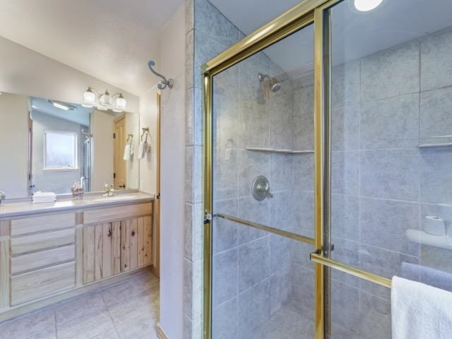 47 Woodlands Dr