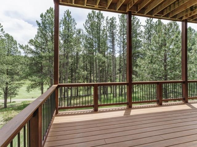 47 Woodlands Dr