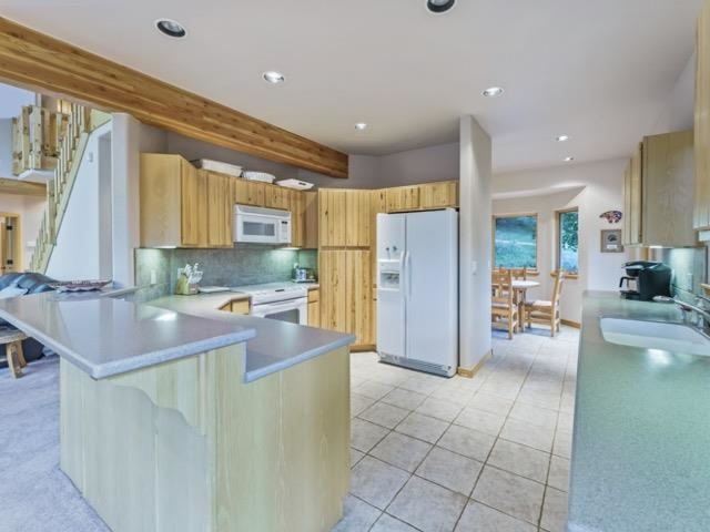 47 Woodlands Dr