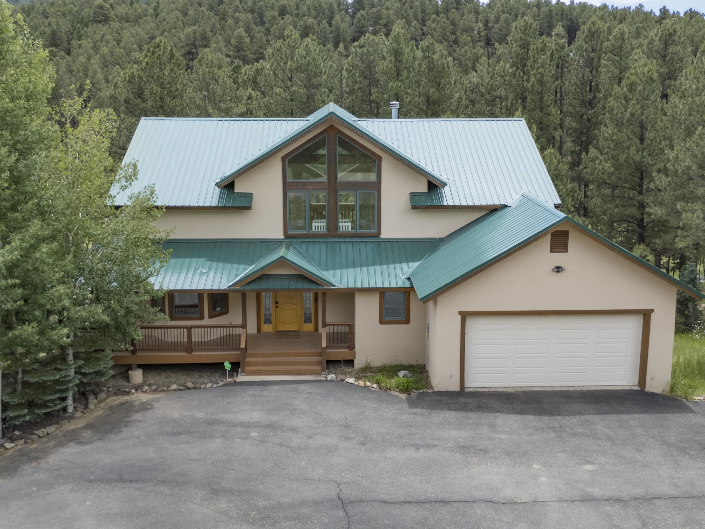 47 Woodlands Dr