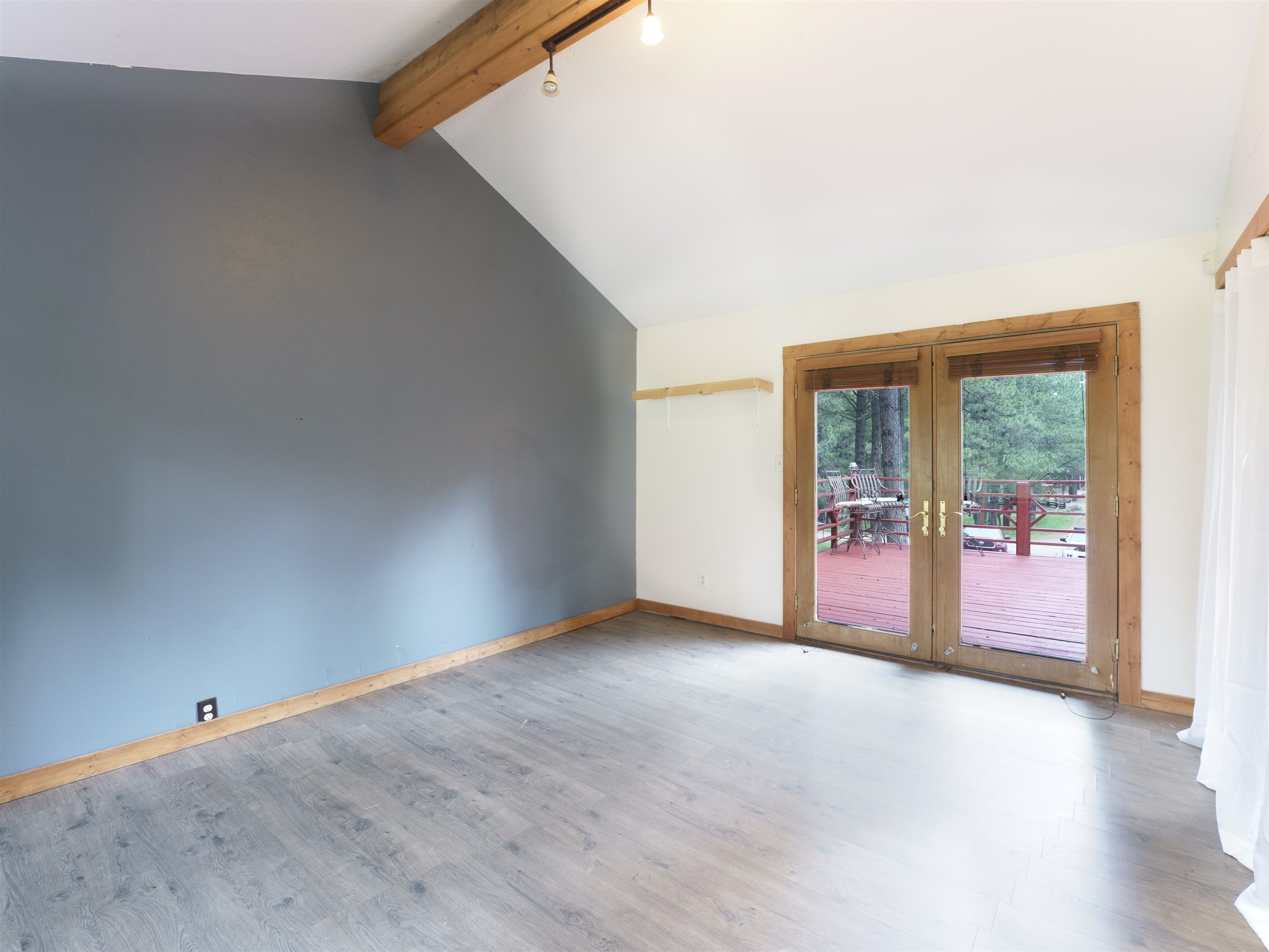 56 Pine Valley Dr