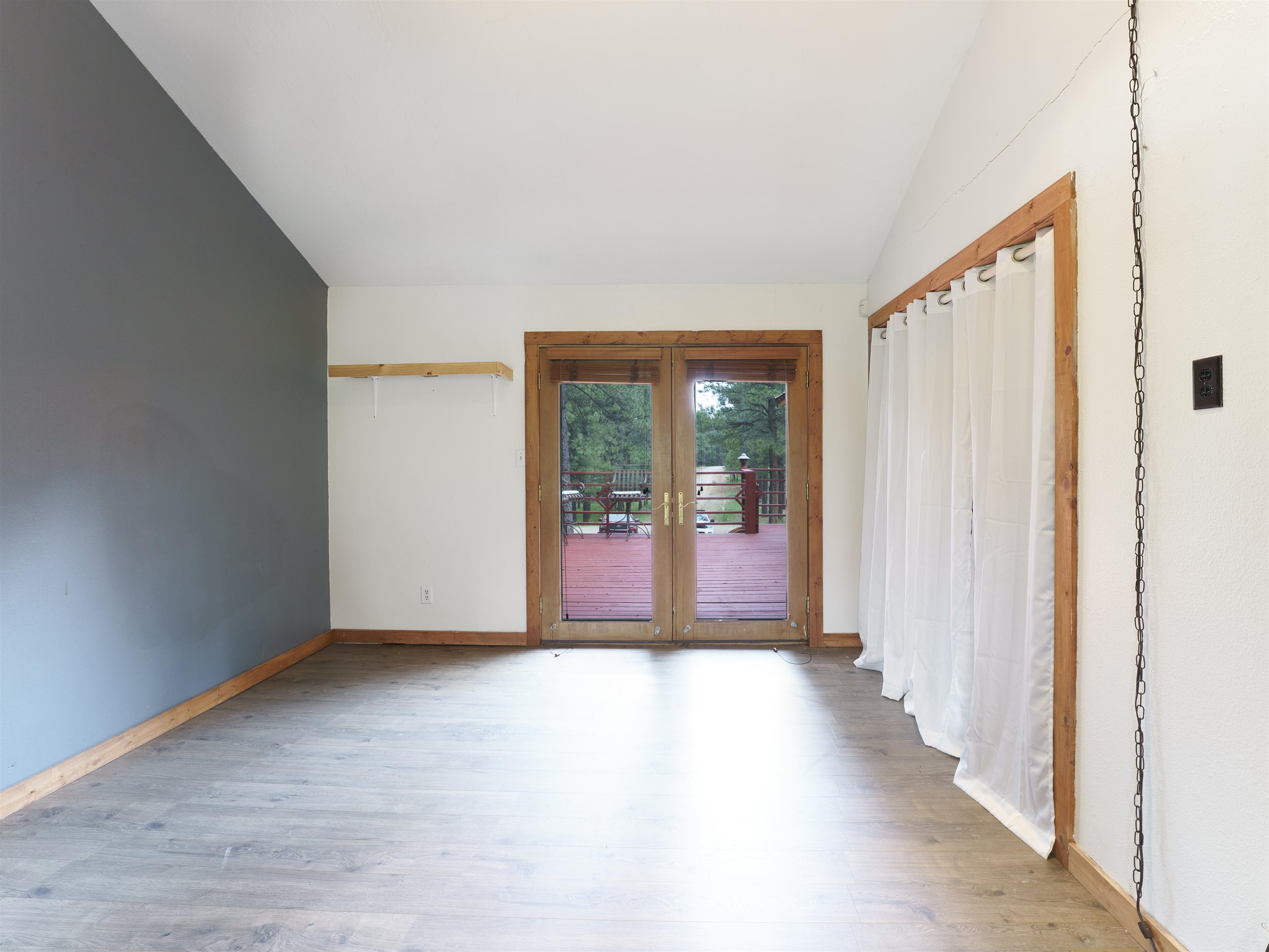 56 Pine Valley Dr