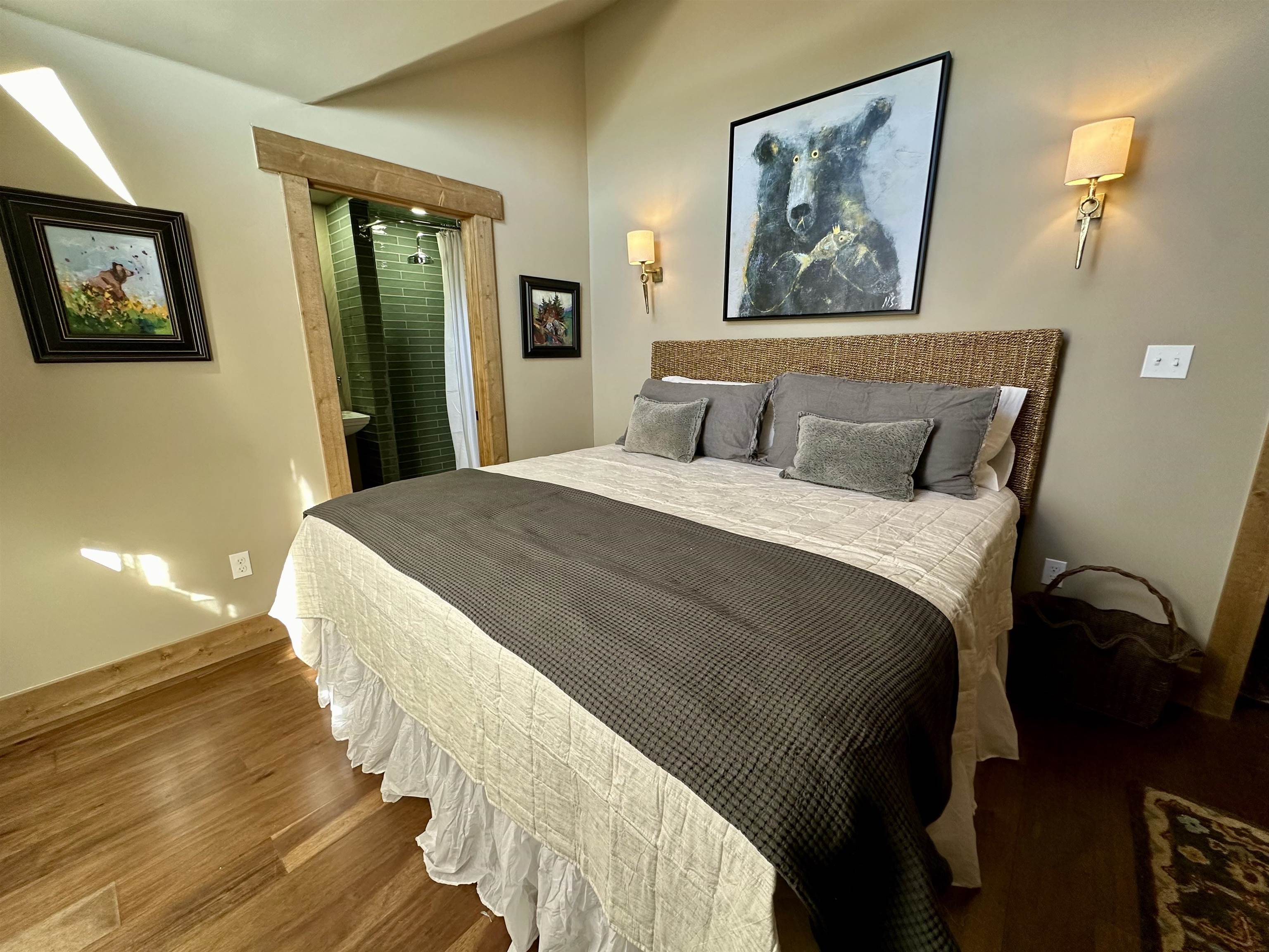 3465 Mountain View Blvd Unit: 12D