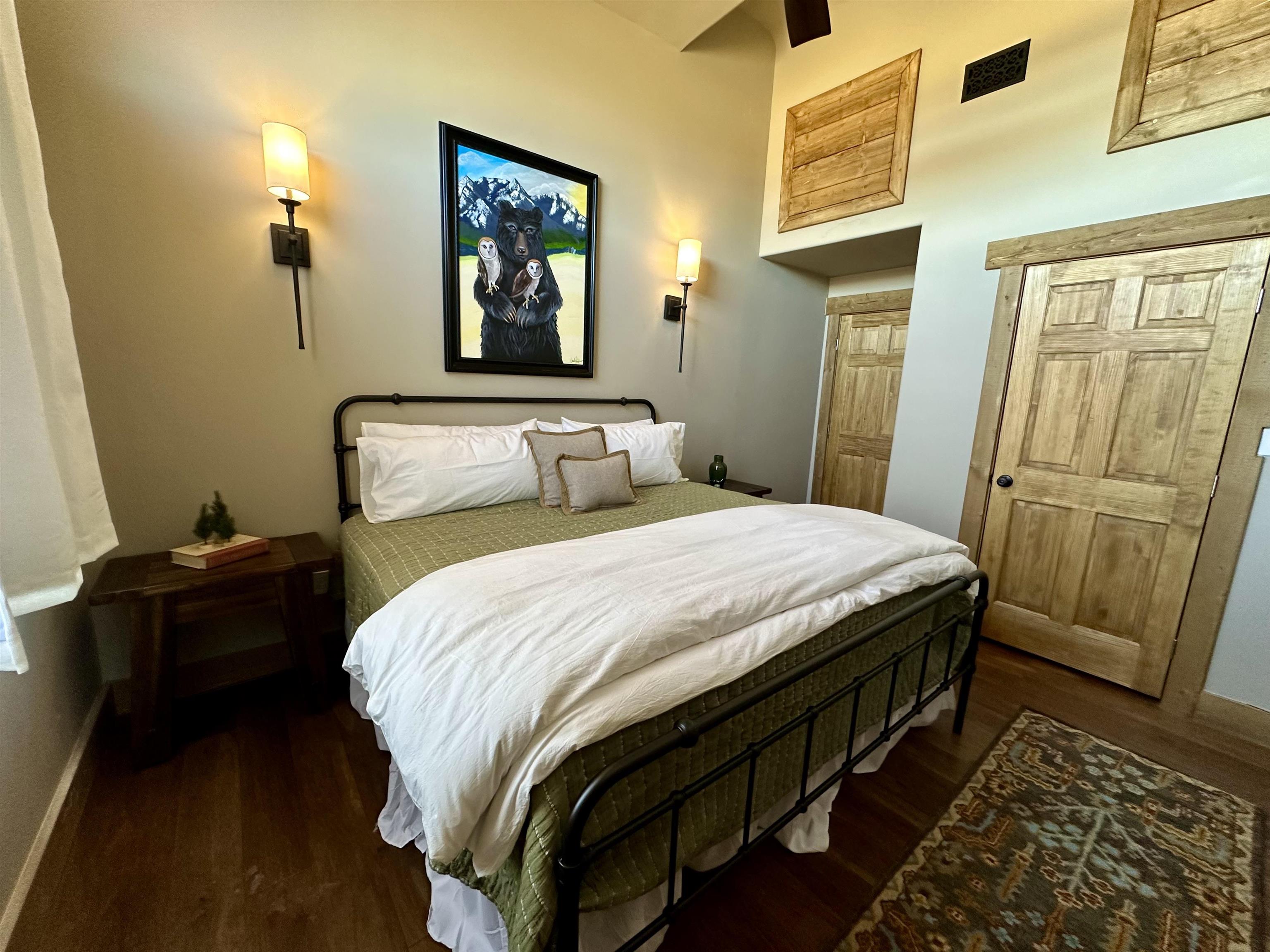3465 Mountain View Blvd Unit: 12D
