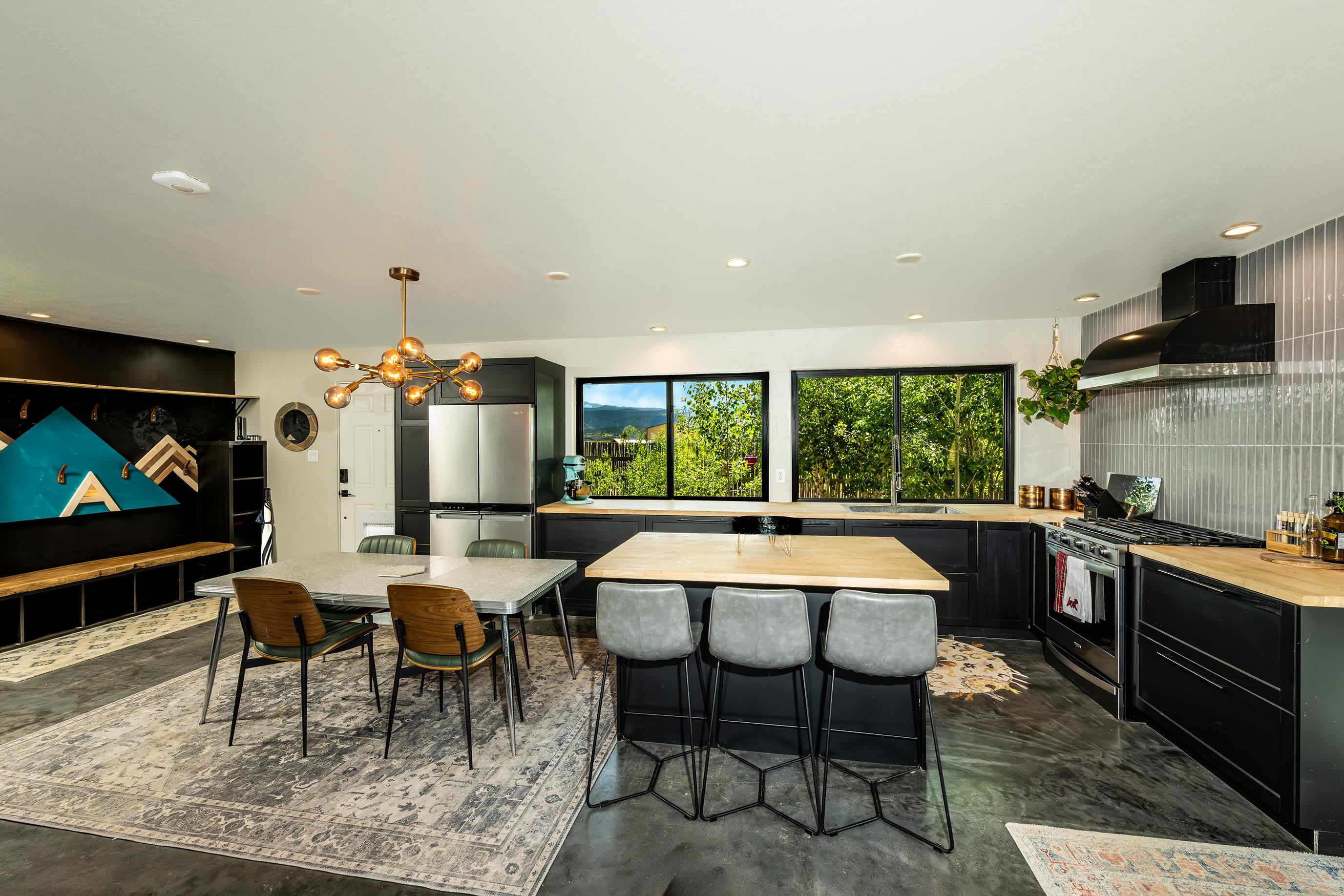 22 Fria Court