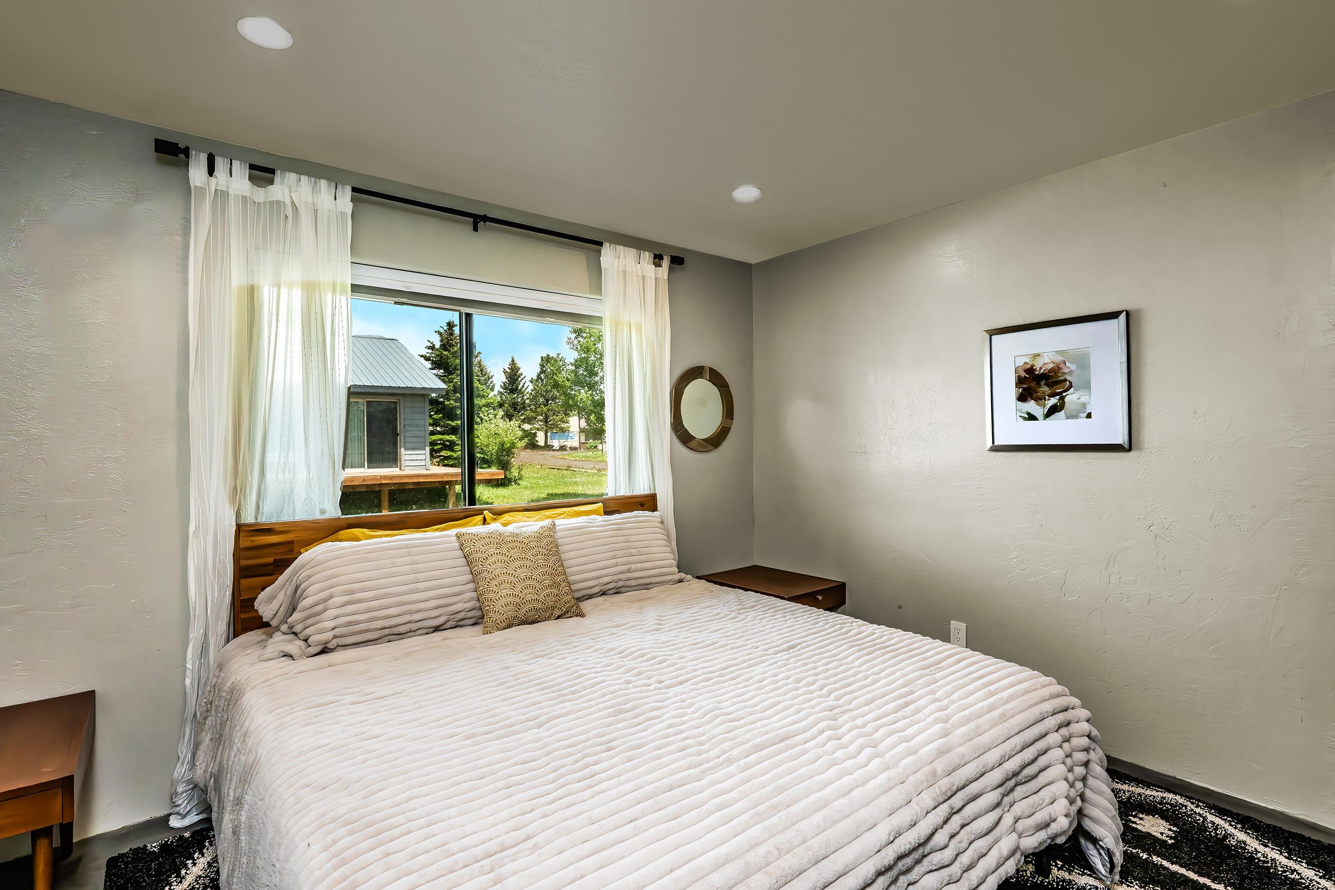 22 Fria Court