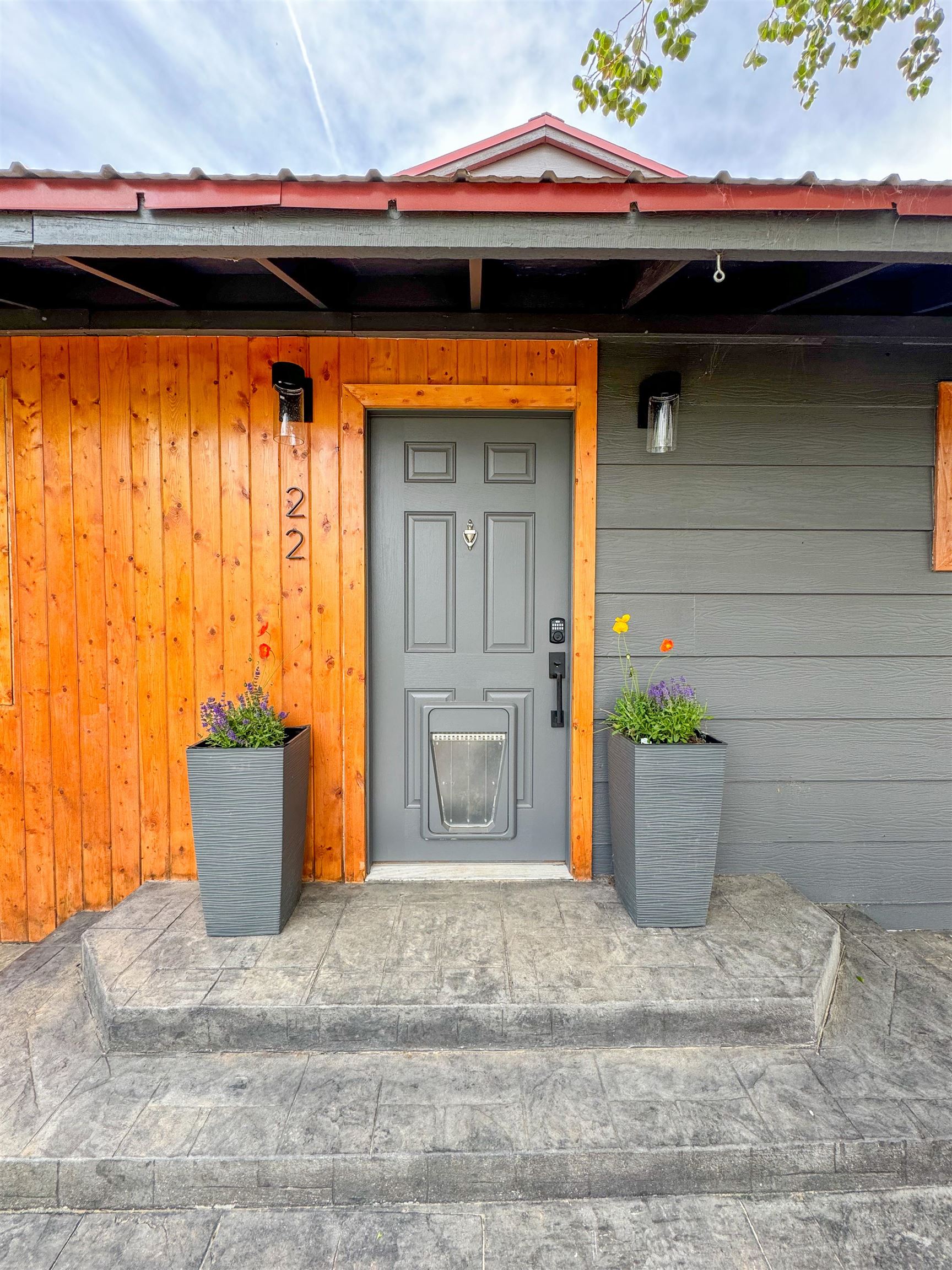 22 Fria Court