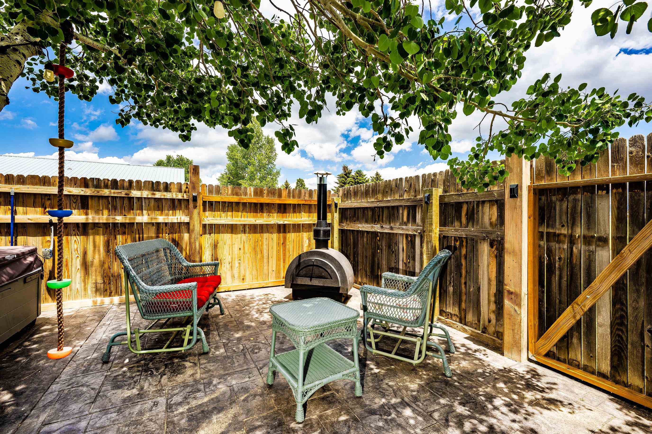 22 Fria Court