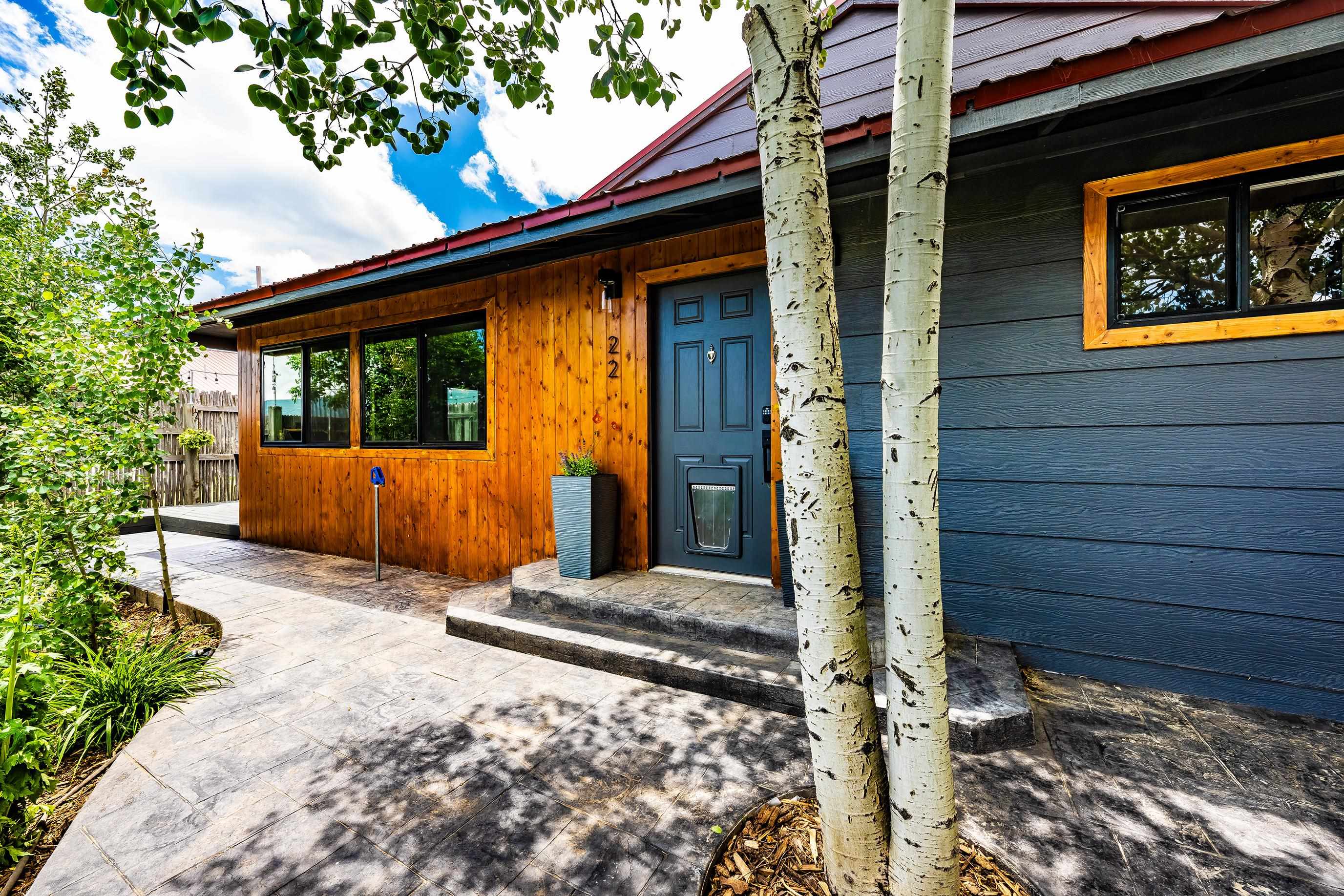 22 Fria Court