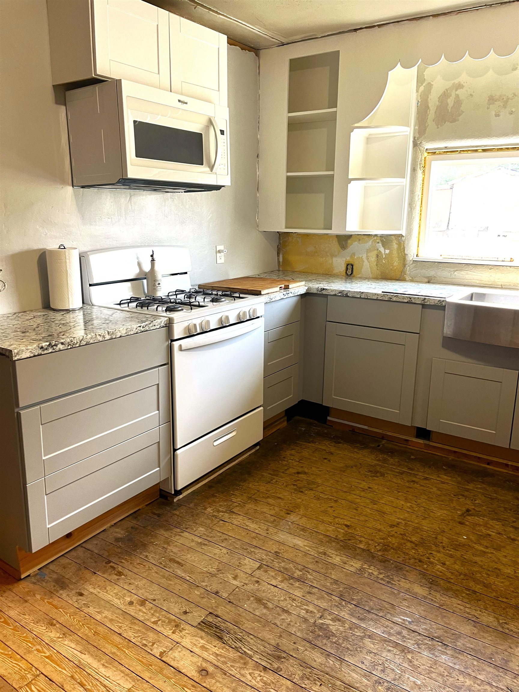 145 W 11th
