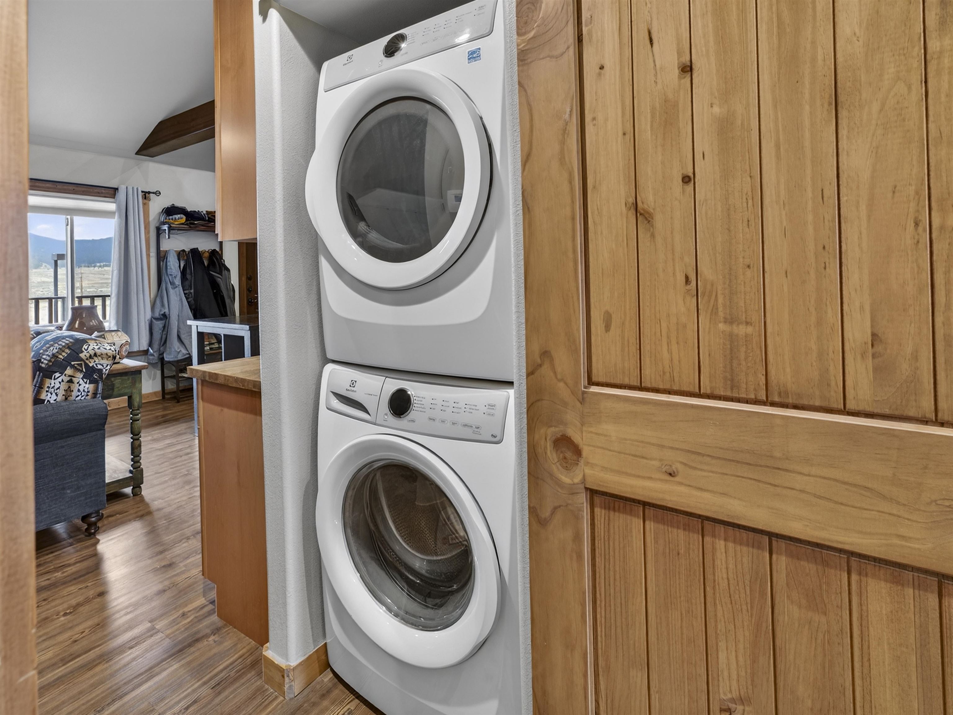 3465 Mountain View Blvd Unit: 18C