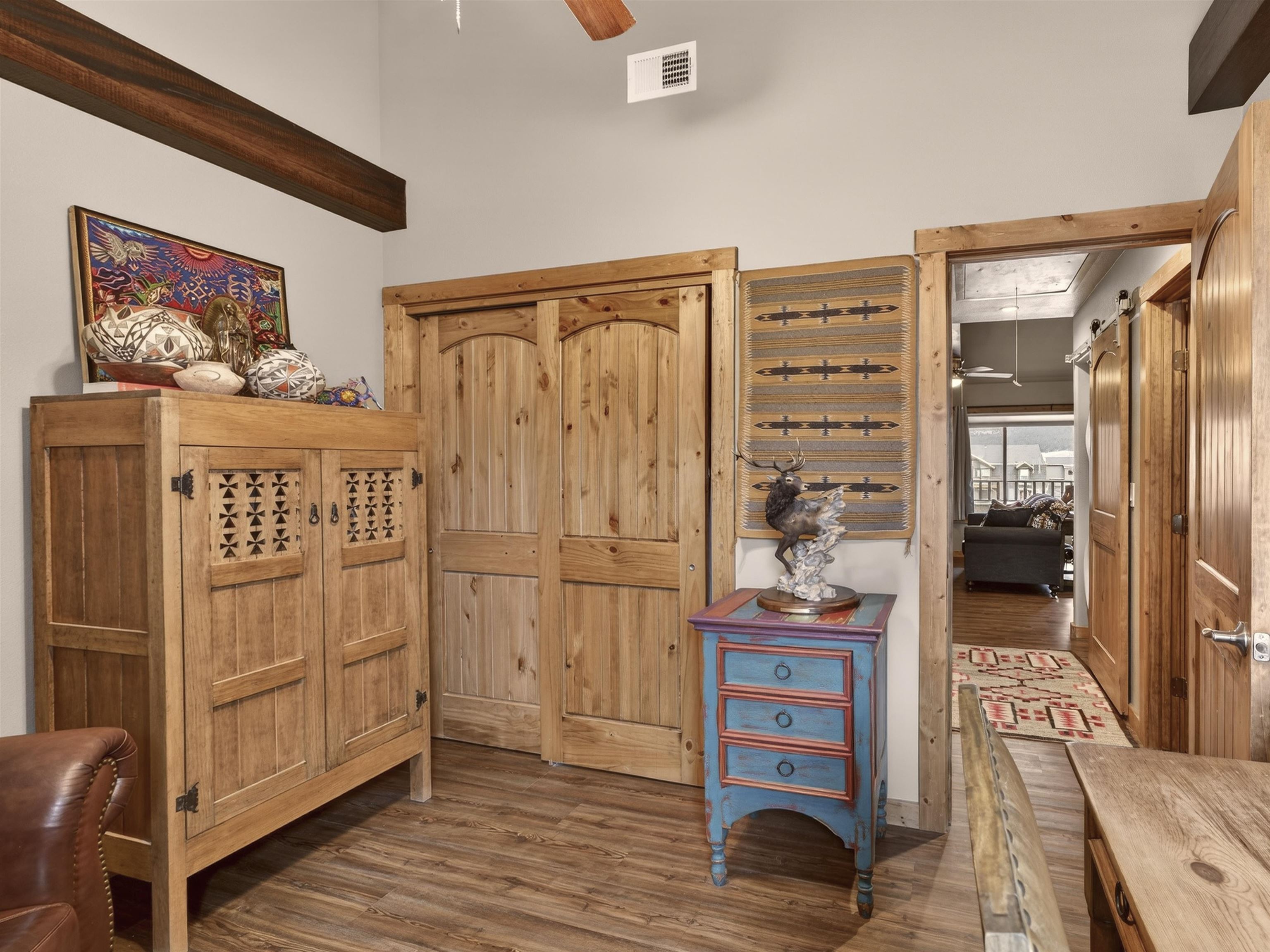 3465 Mountain View Blvd Unit: 18C