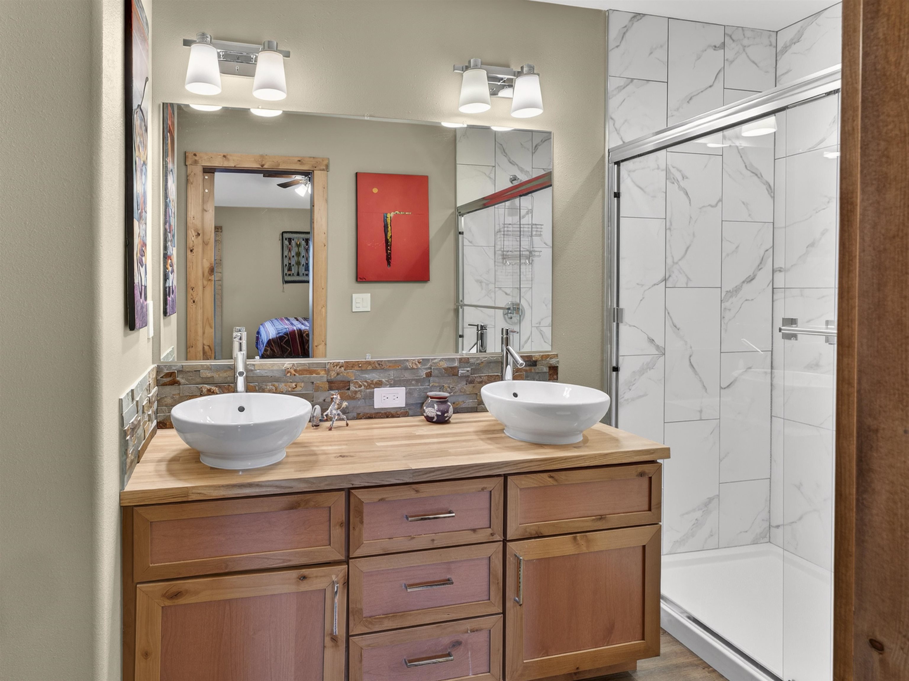 3465 Mountain View Blvd Unit: 18C