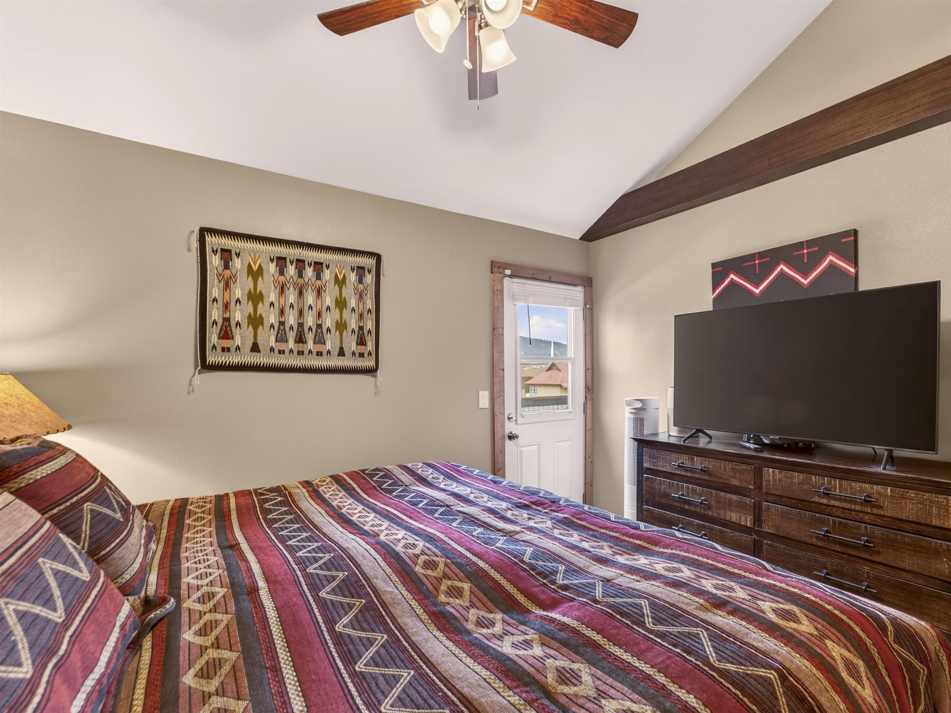 3465 Mountain View Blvd Unit: 18C