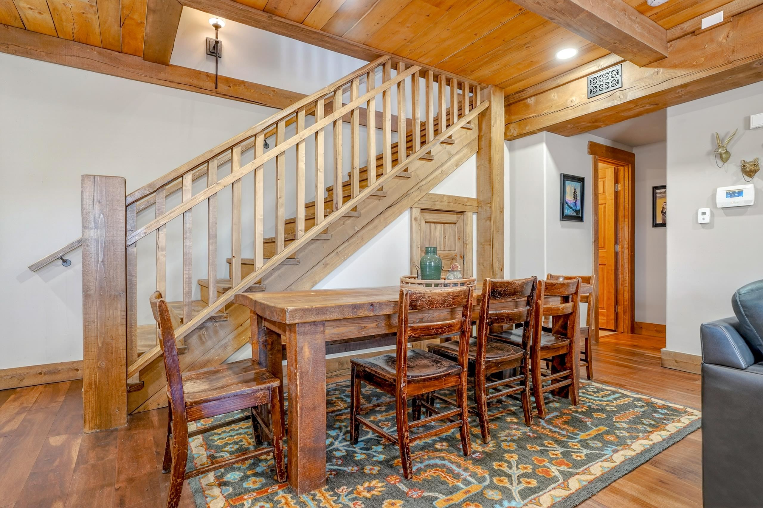 3465 Mountain View Blvd 12D