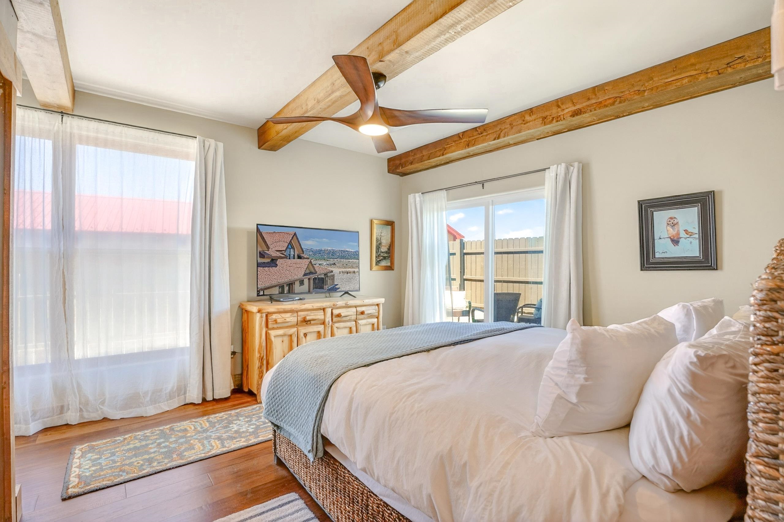 3465 Mountain View Blvd 12D