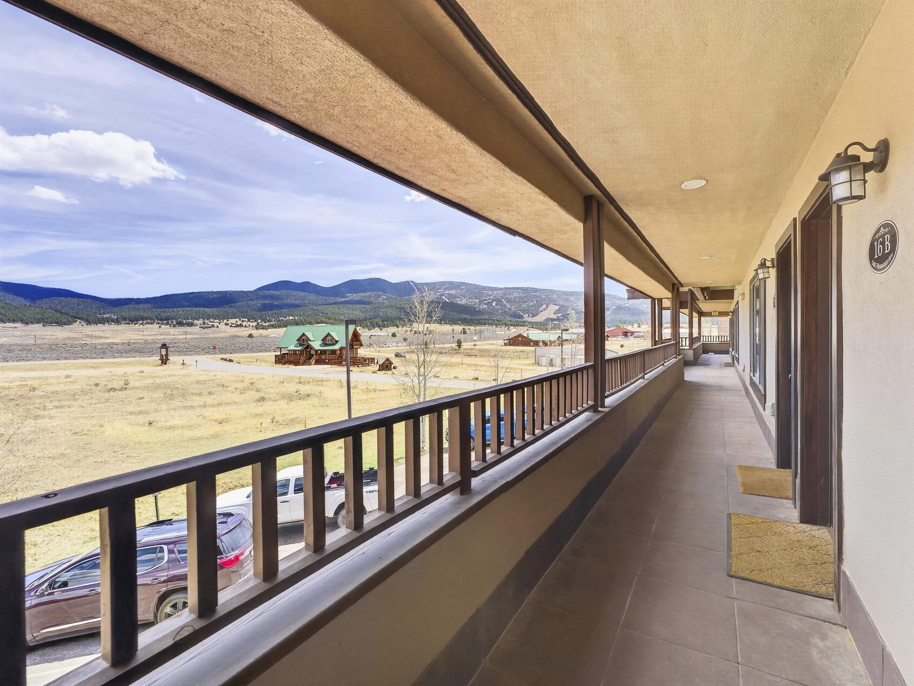 3465 Mountain View Blvd Unit: 16B