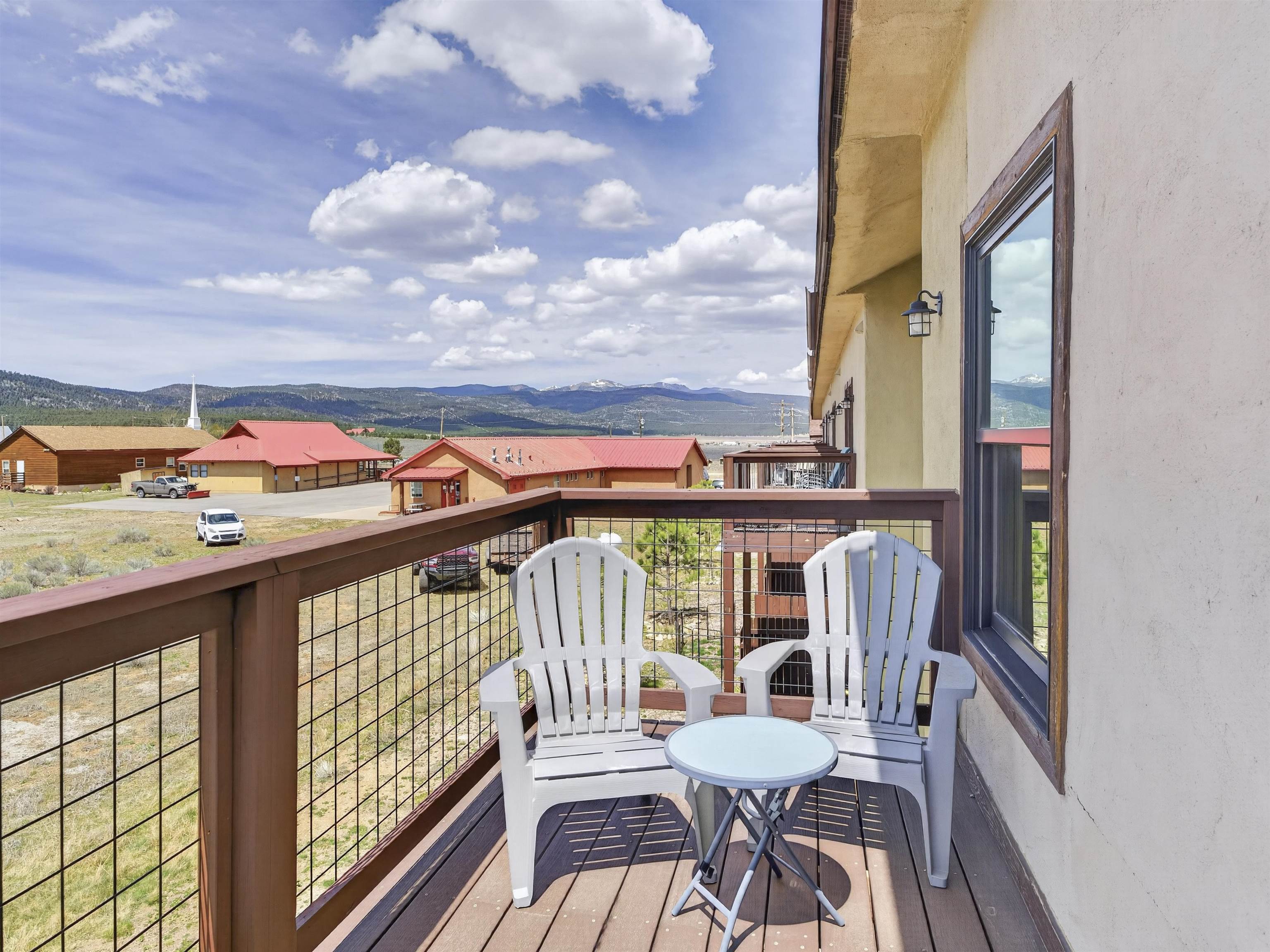 3465 Mountain View Blvd Unit: 16B