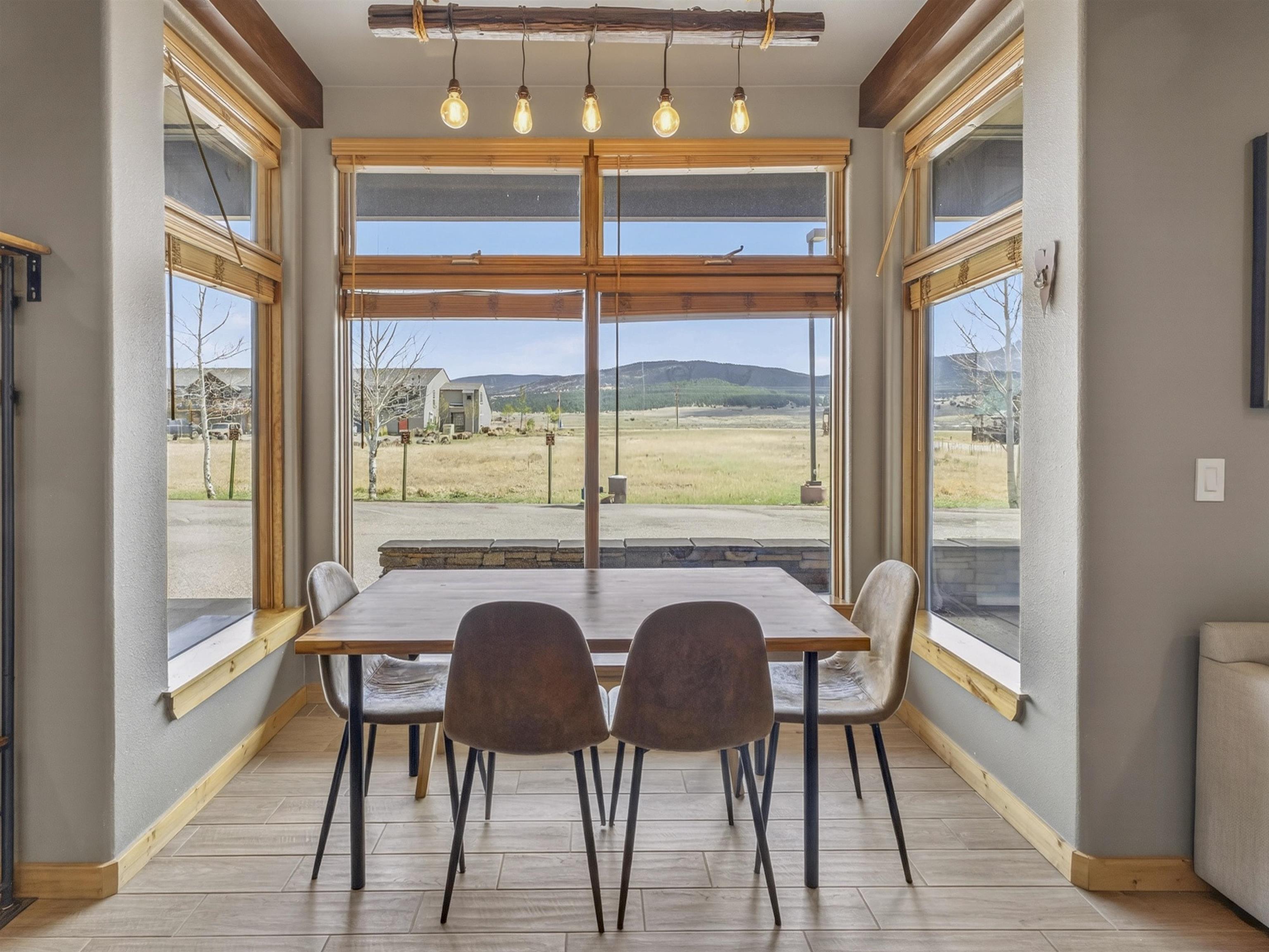 3465 Mountain View Blvd Unit: 5B