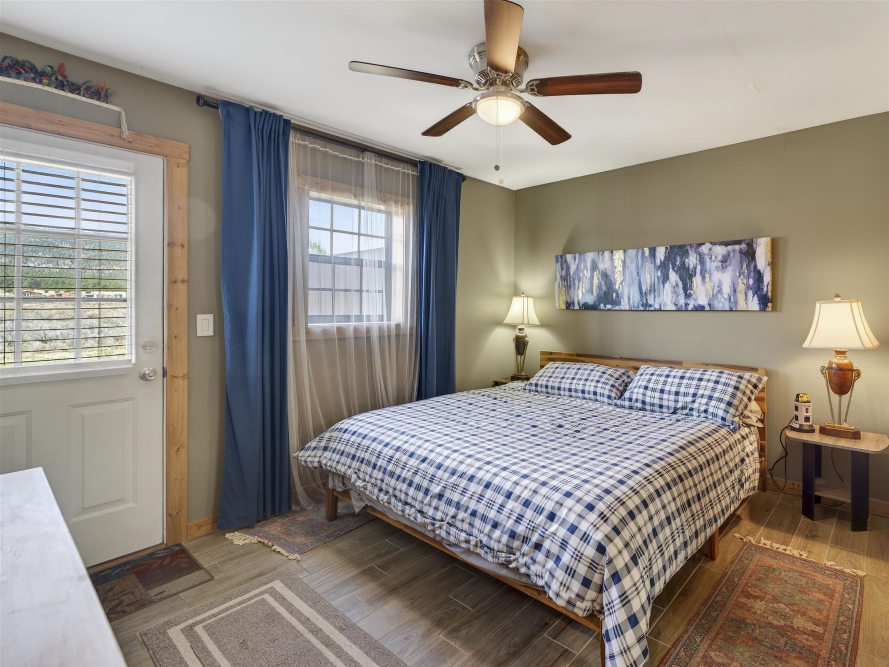 3465 Mountain View Blvd Unit: 5B