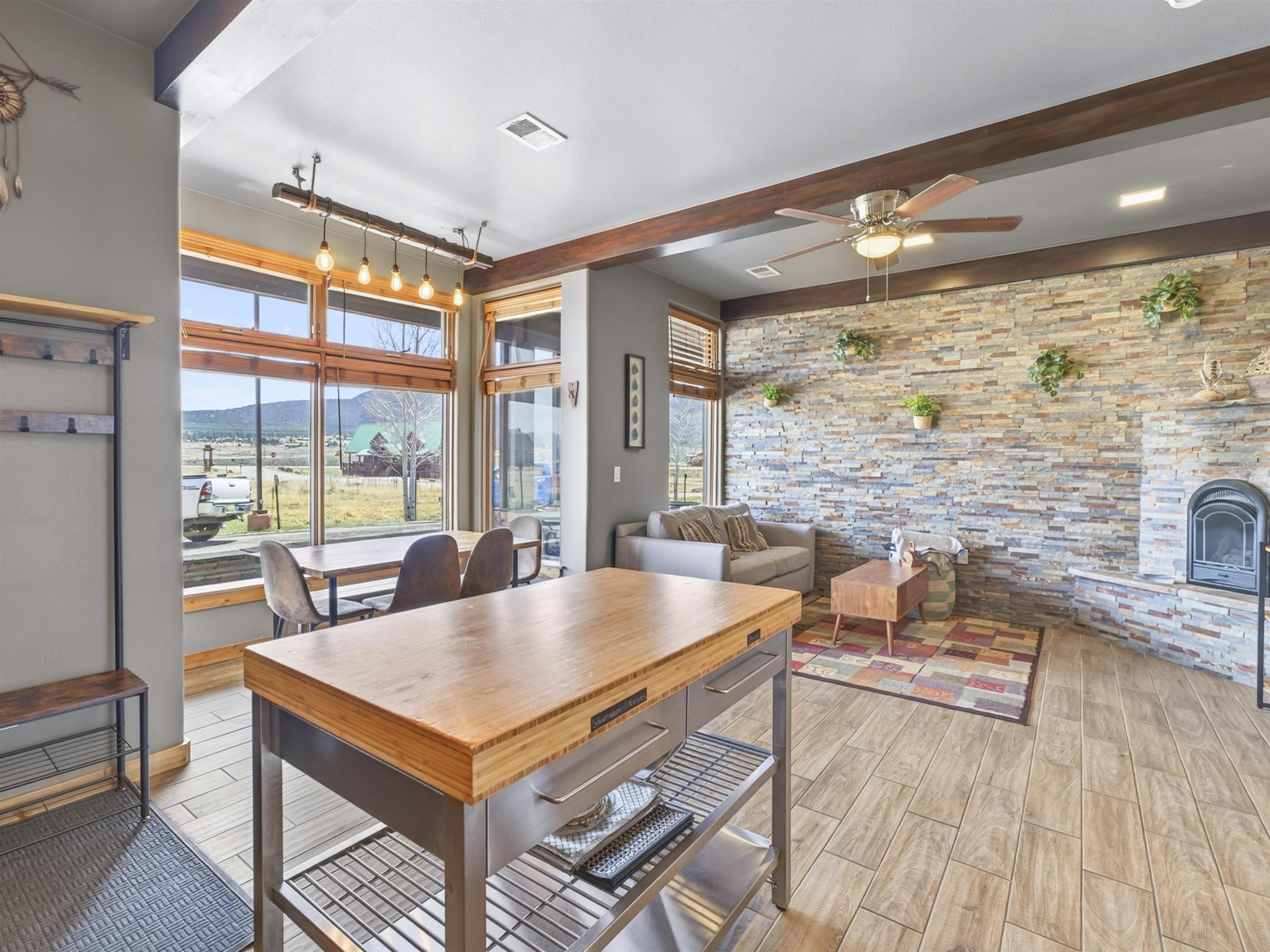 3465 Mountain View Blvd Unit: 5B