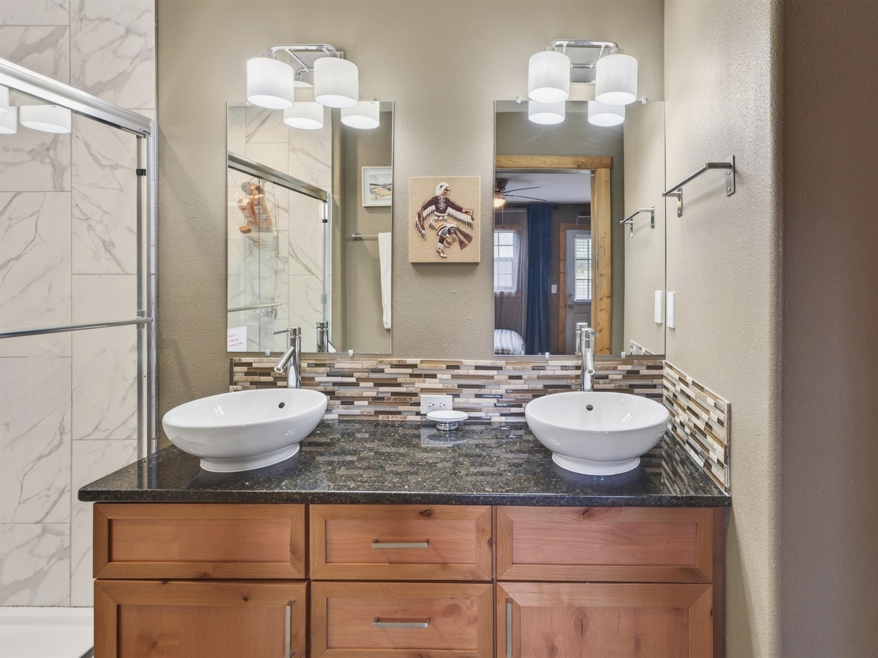 3465 Mountain View Blvd Unit: 5B