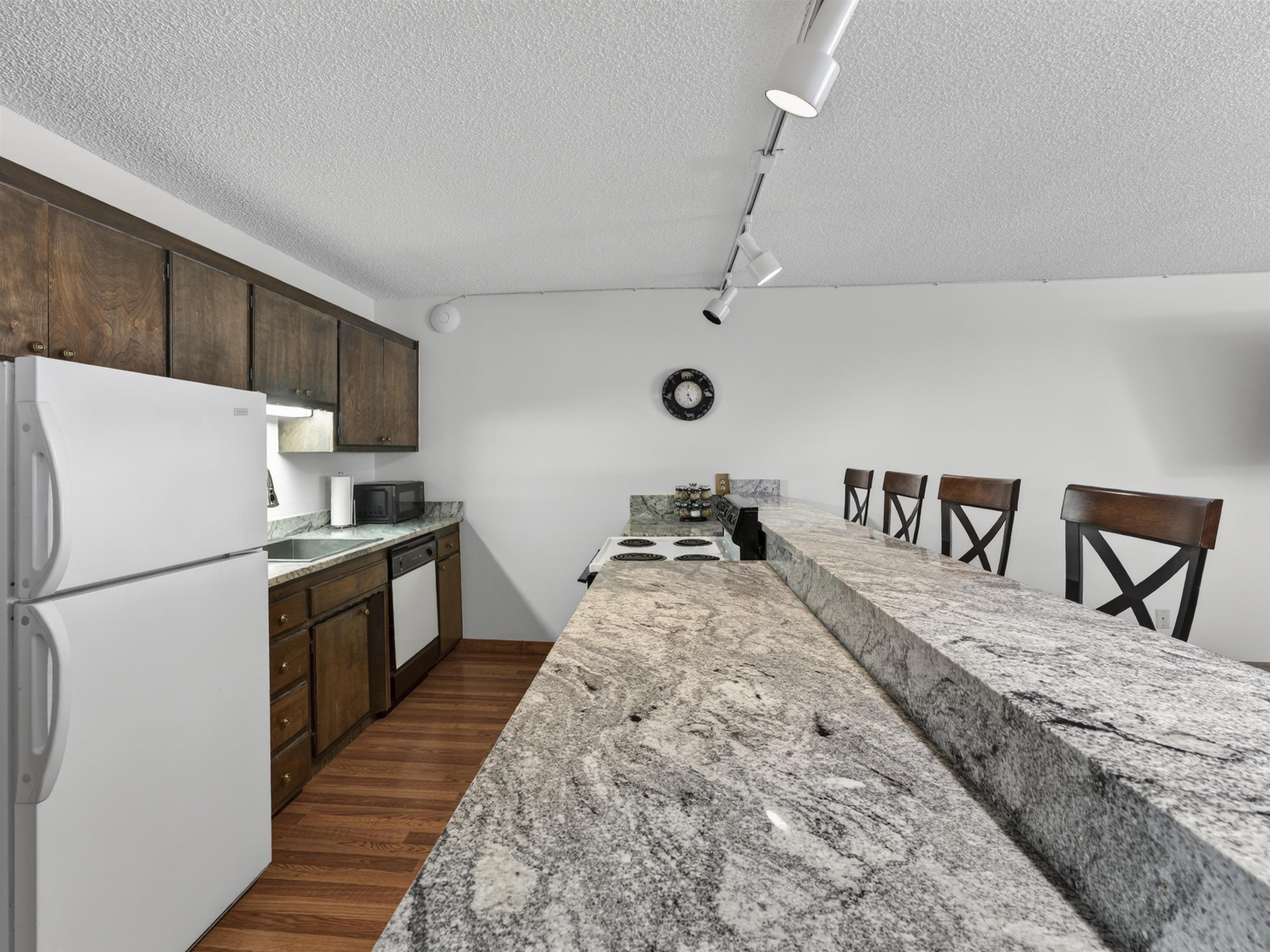 14 Jackson Hole Rd Unit: #A-104