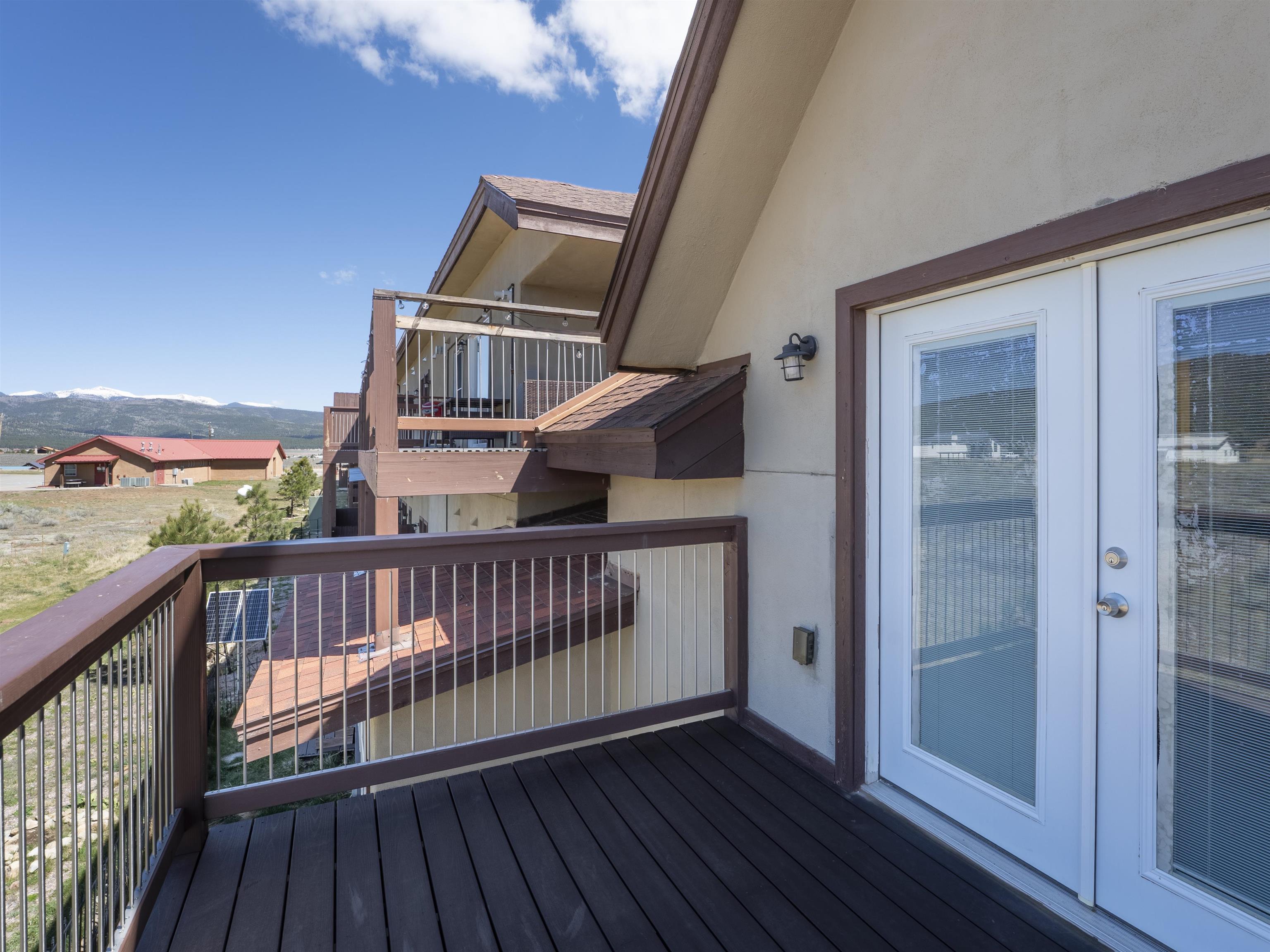 3465 Mountain View Blvd 2A