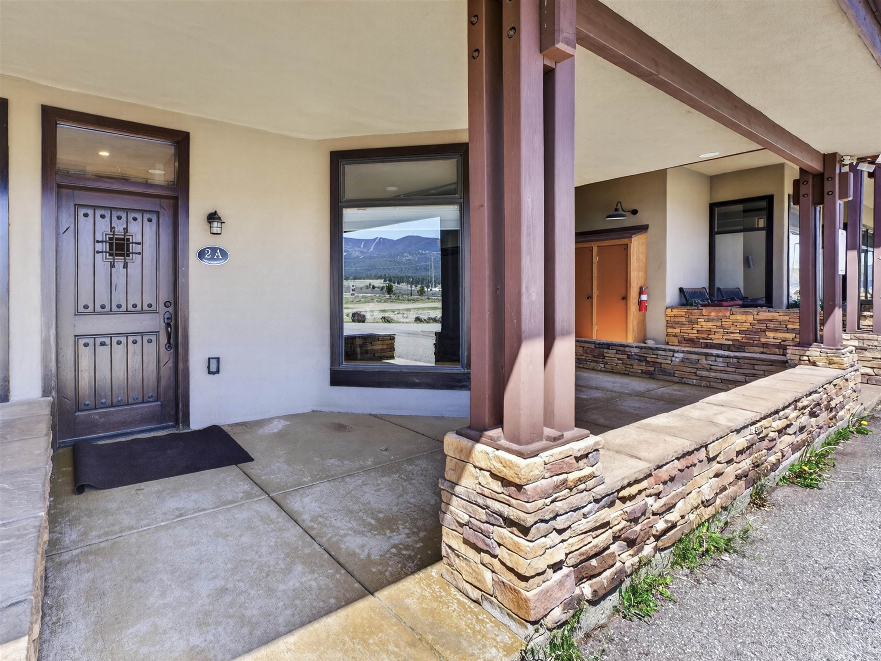 3465 Mountain View Blvd 2A