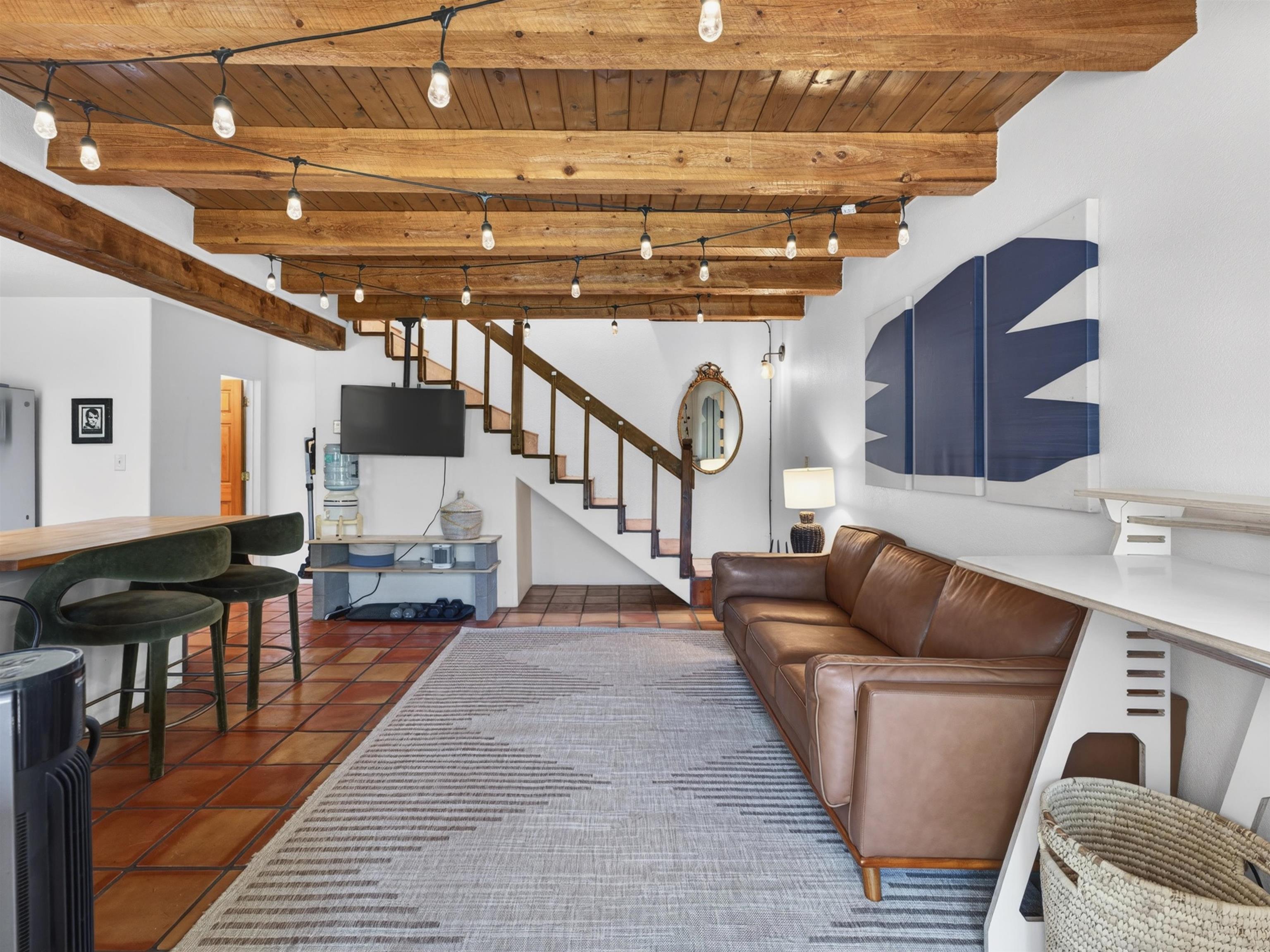 114 Las Cruces Rd Unit: F