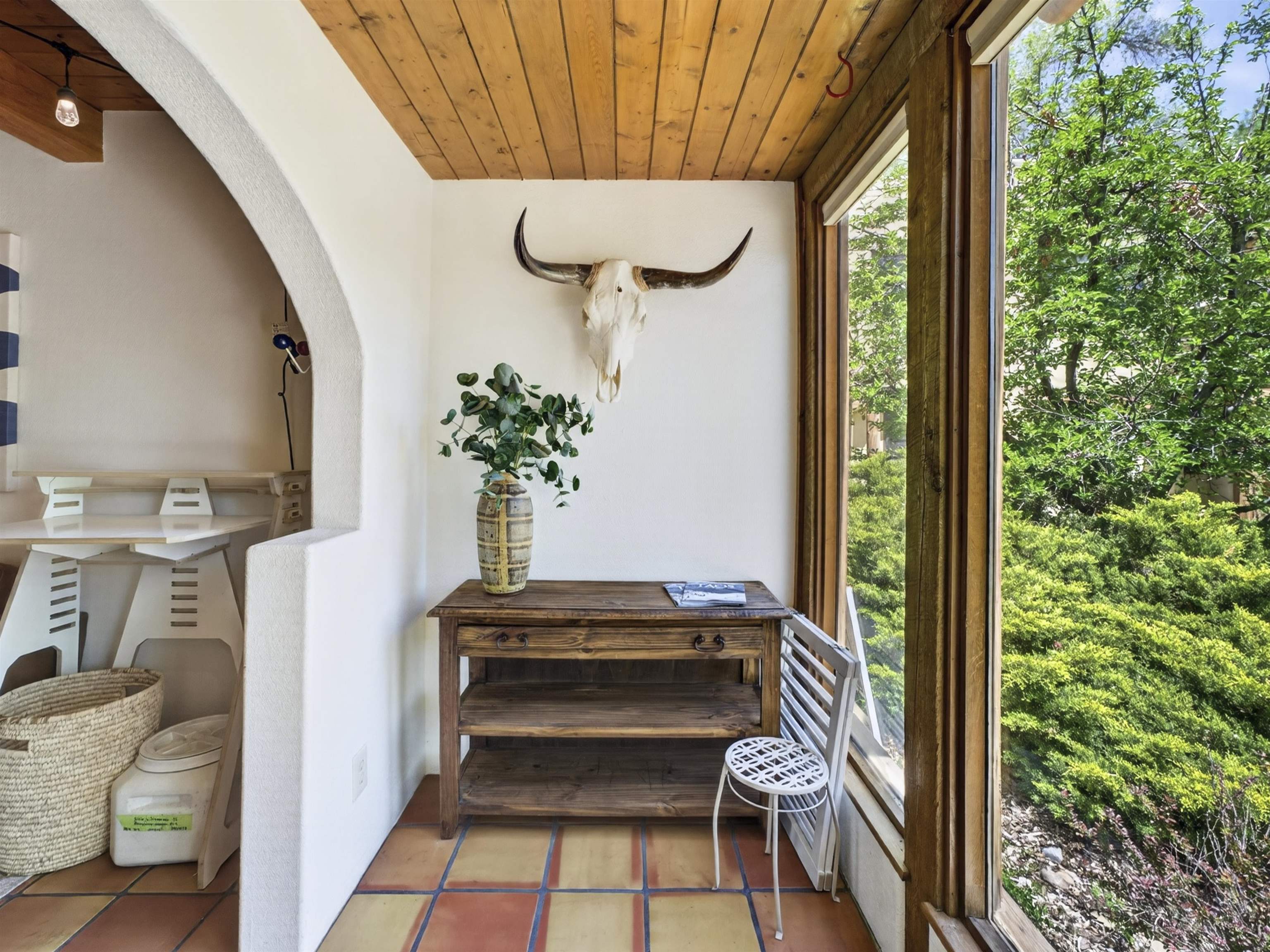 114 Las Cruces Rd Unit: F
