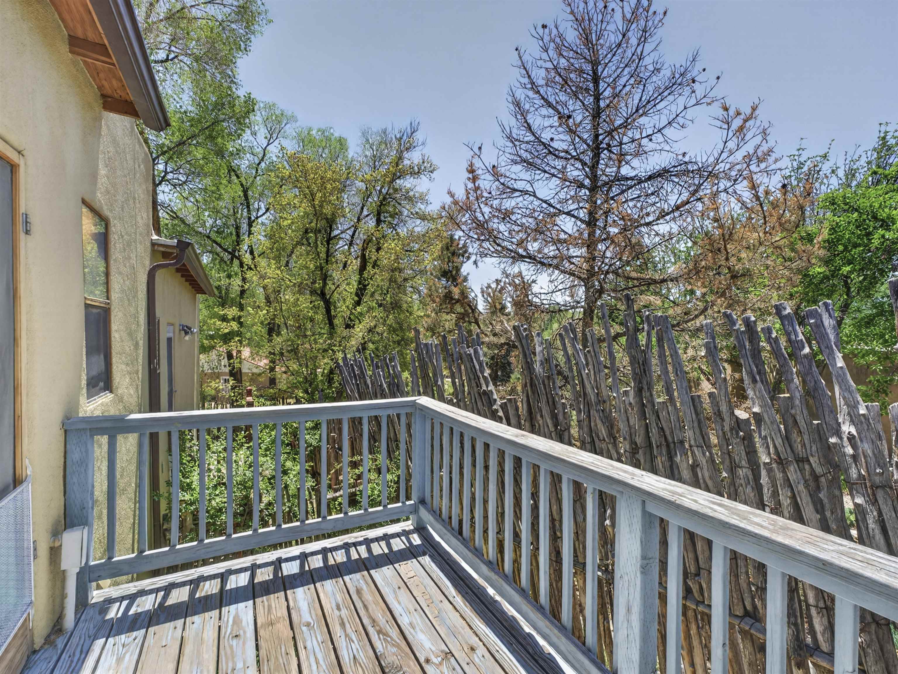 114 Las Cruces Rd Unit: F