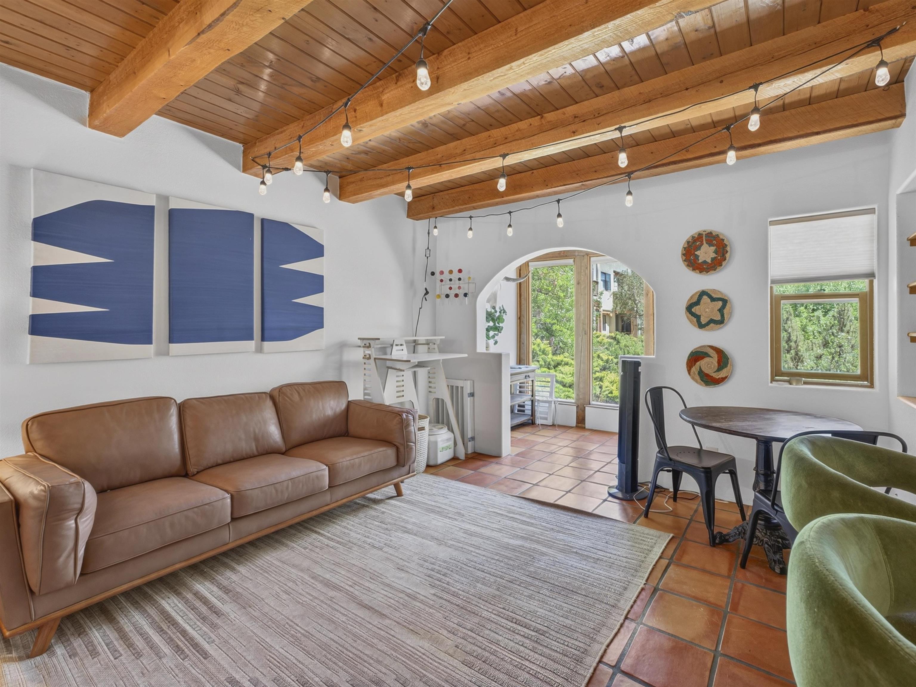 114 Las Cruces Rd Unit: F