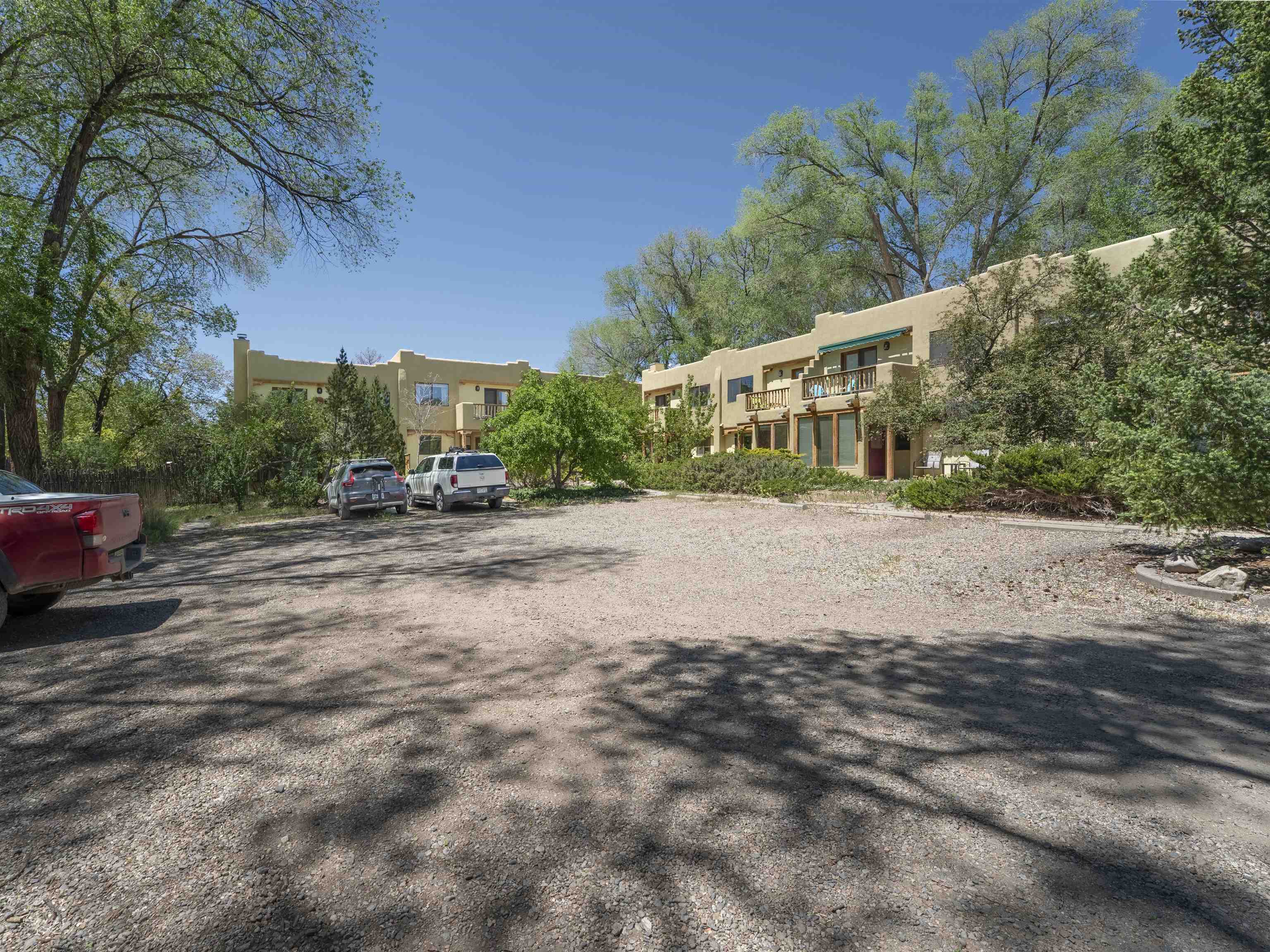 114 Las Cruces Rd Unit: F