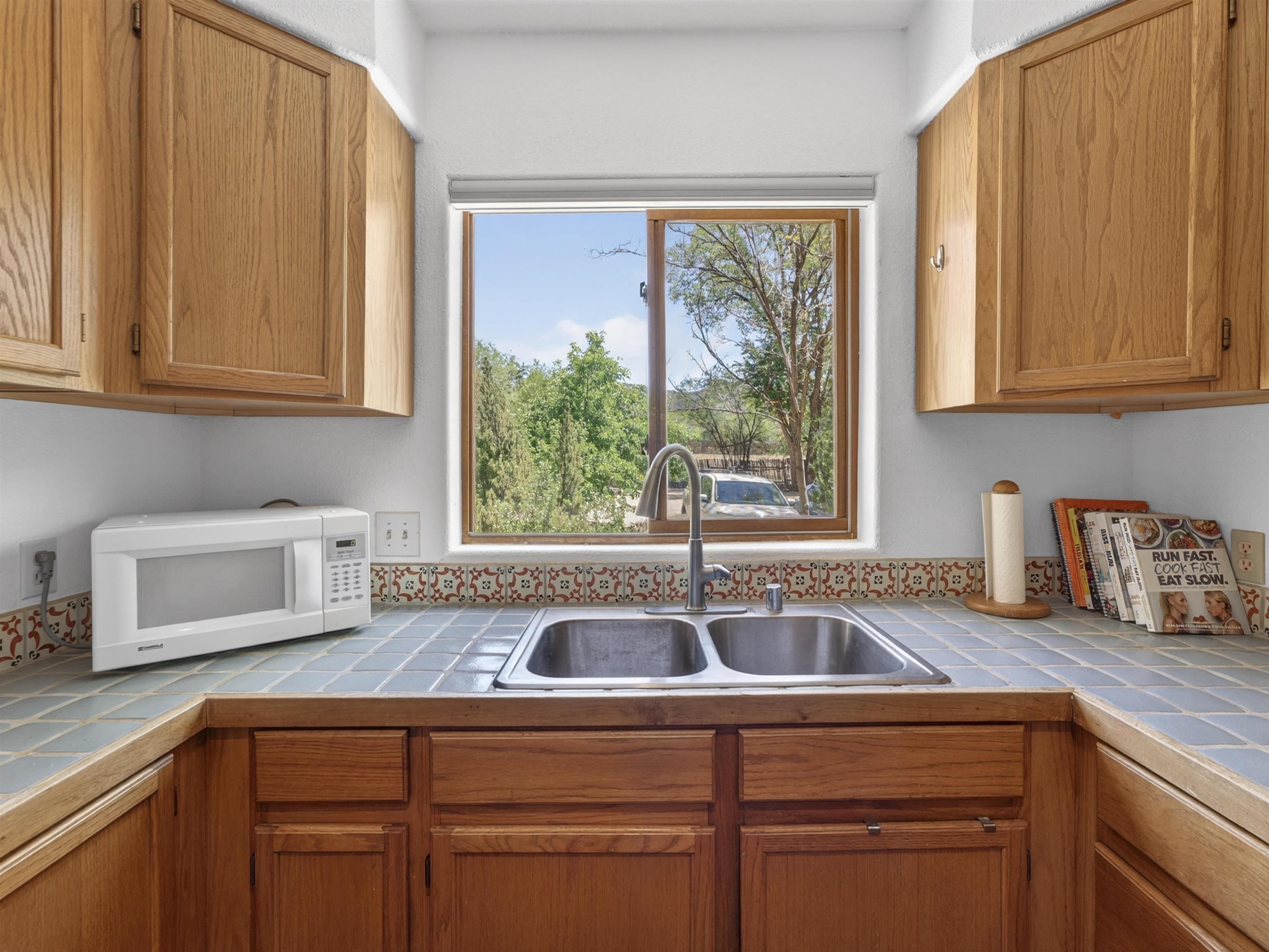 114 Las Cruces Rd Unit: F