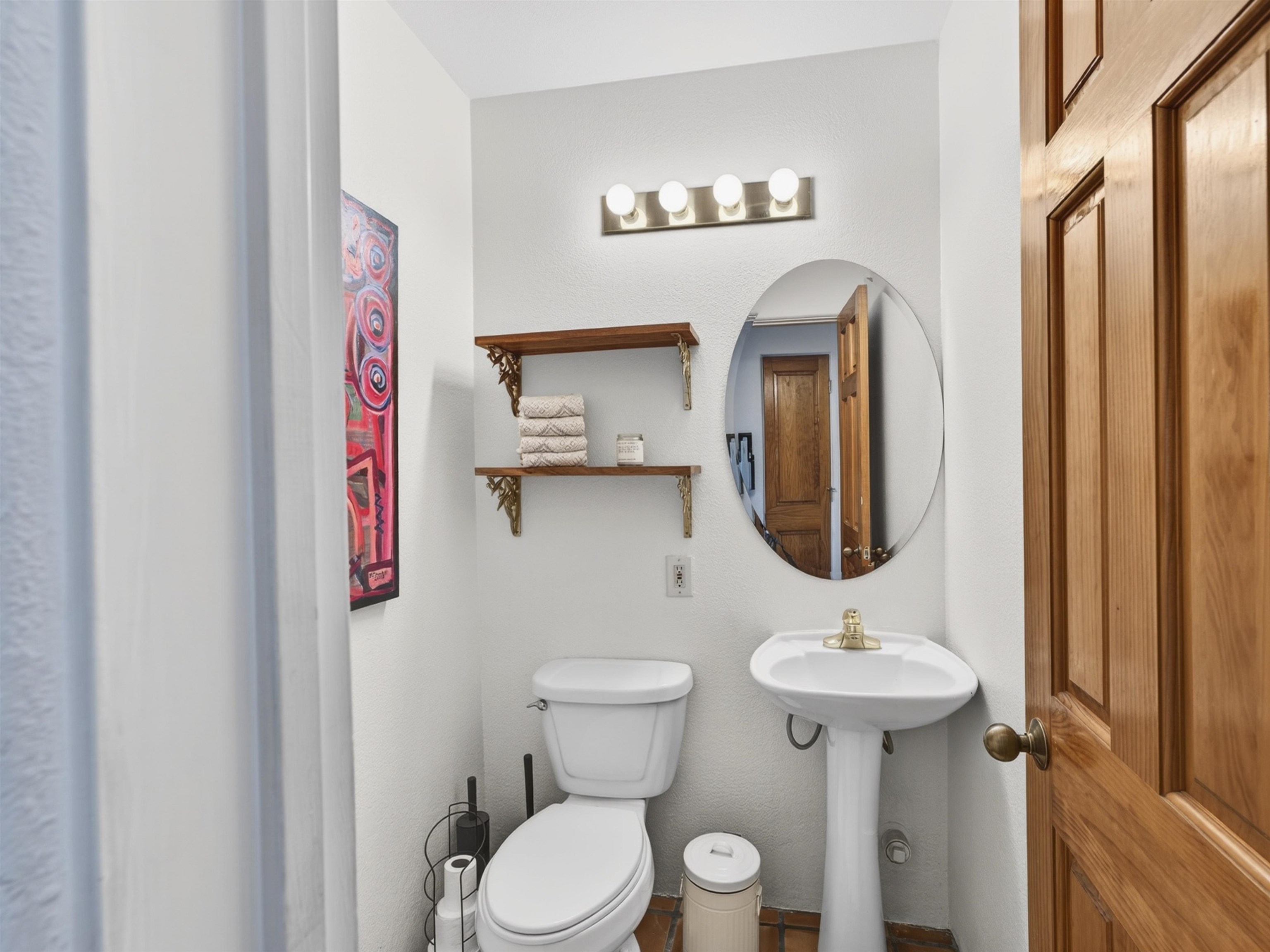 114 Las Cruces Rd Unit: F