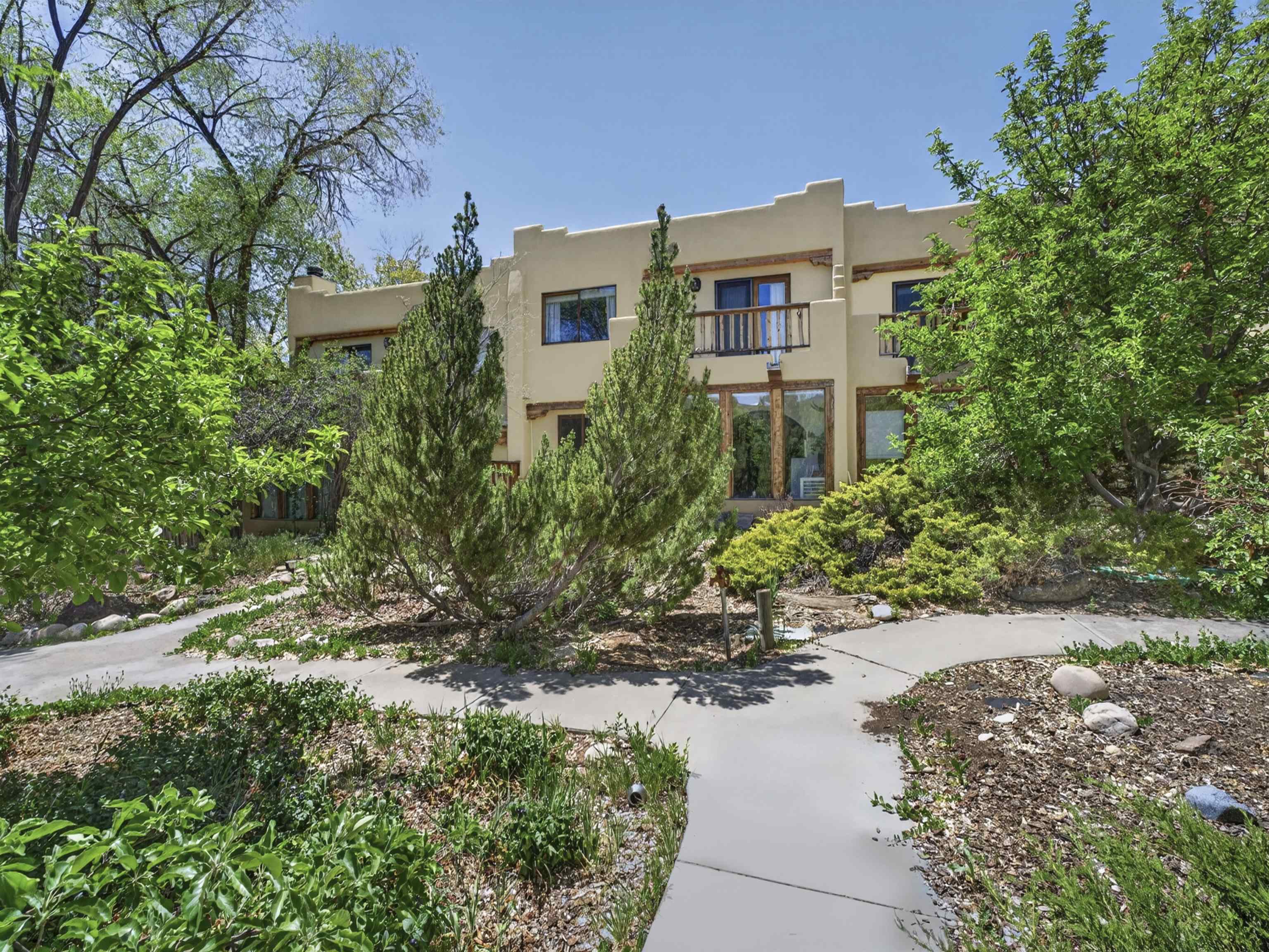 114 Las Cruces Rd Unit: F