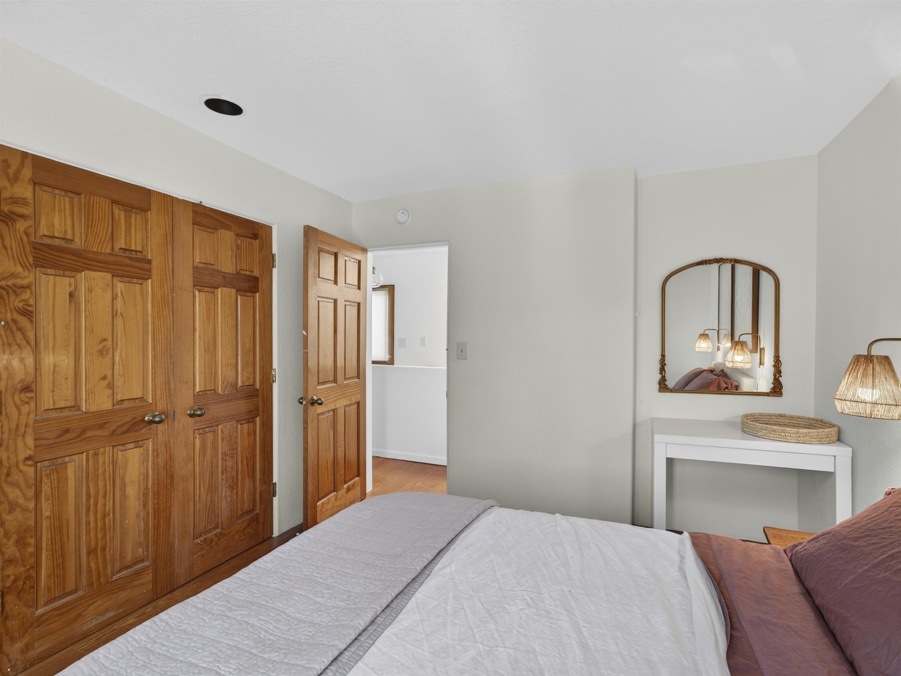 114 Las Cruces Rd Unit: F