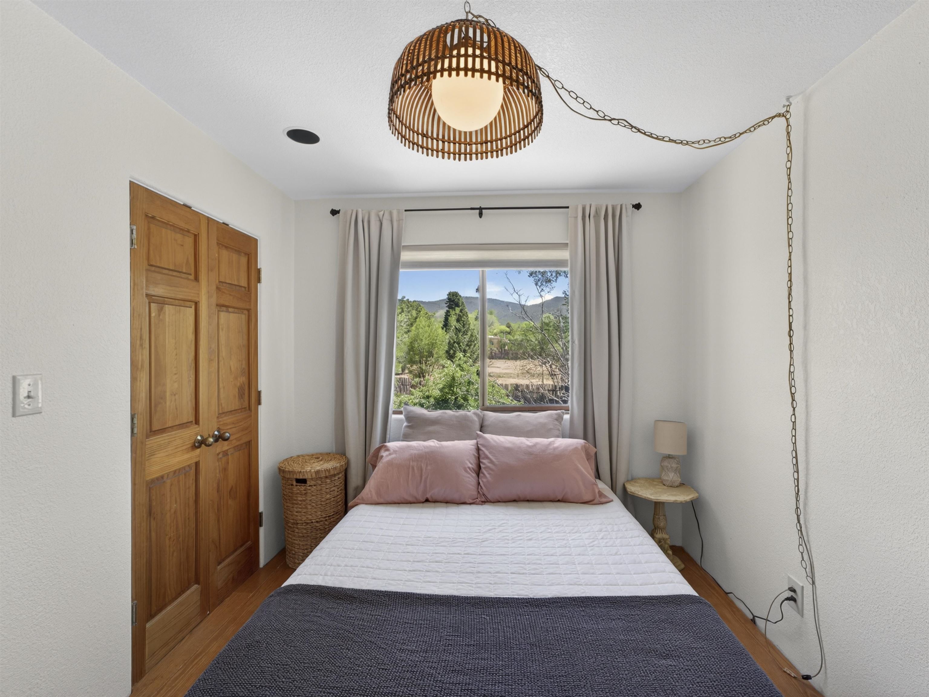 114 Las Cruces Rd Unit: F