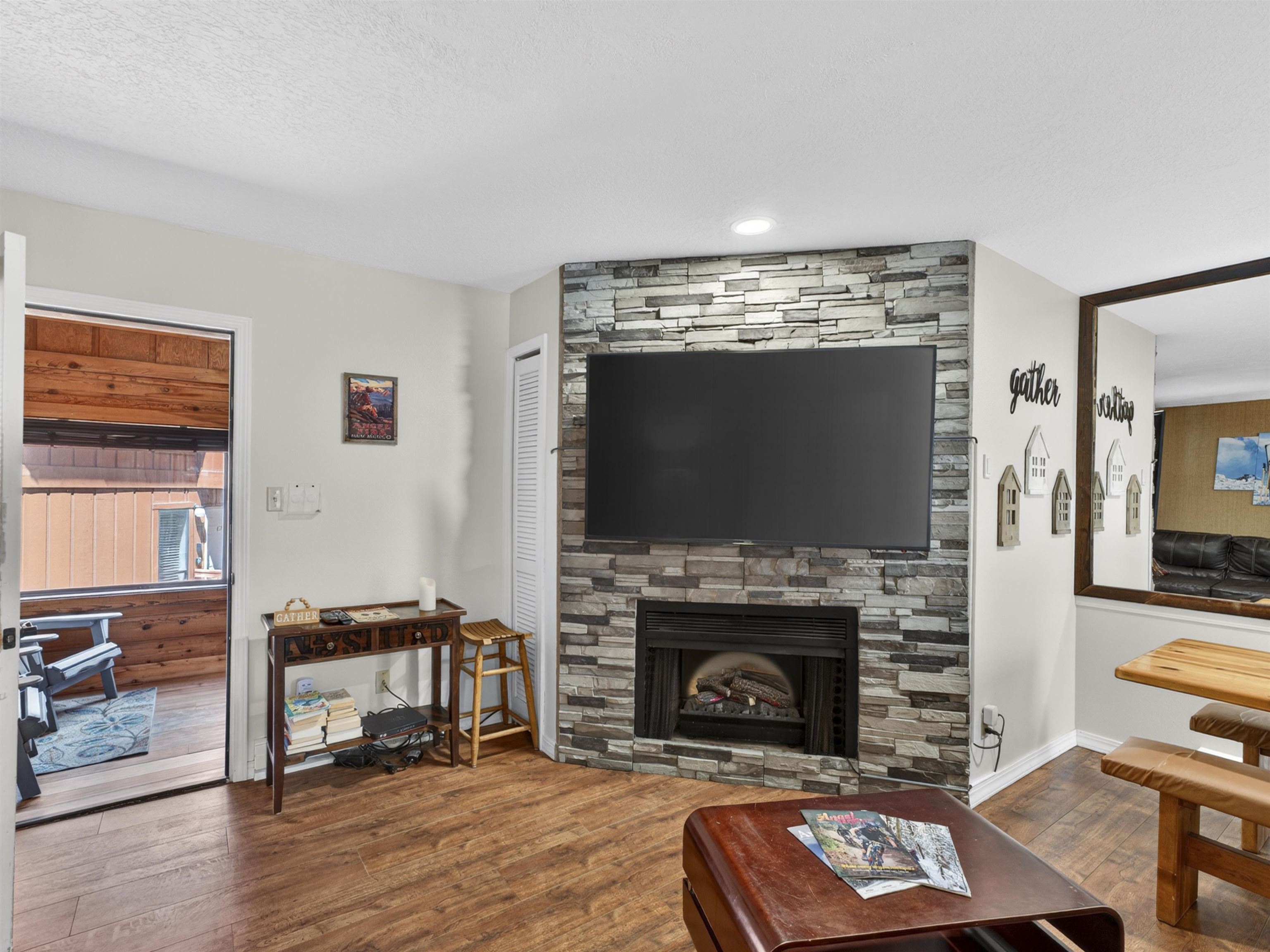 37 Vail Ave Unit: E-2