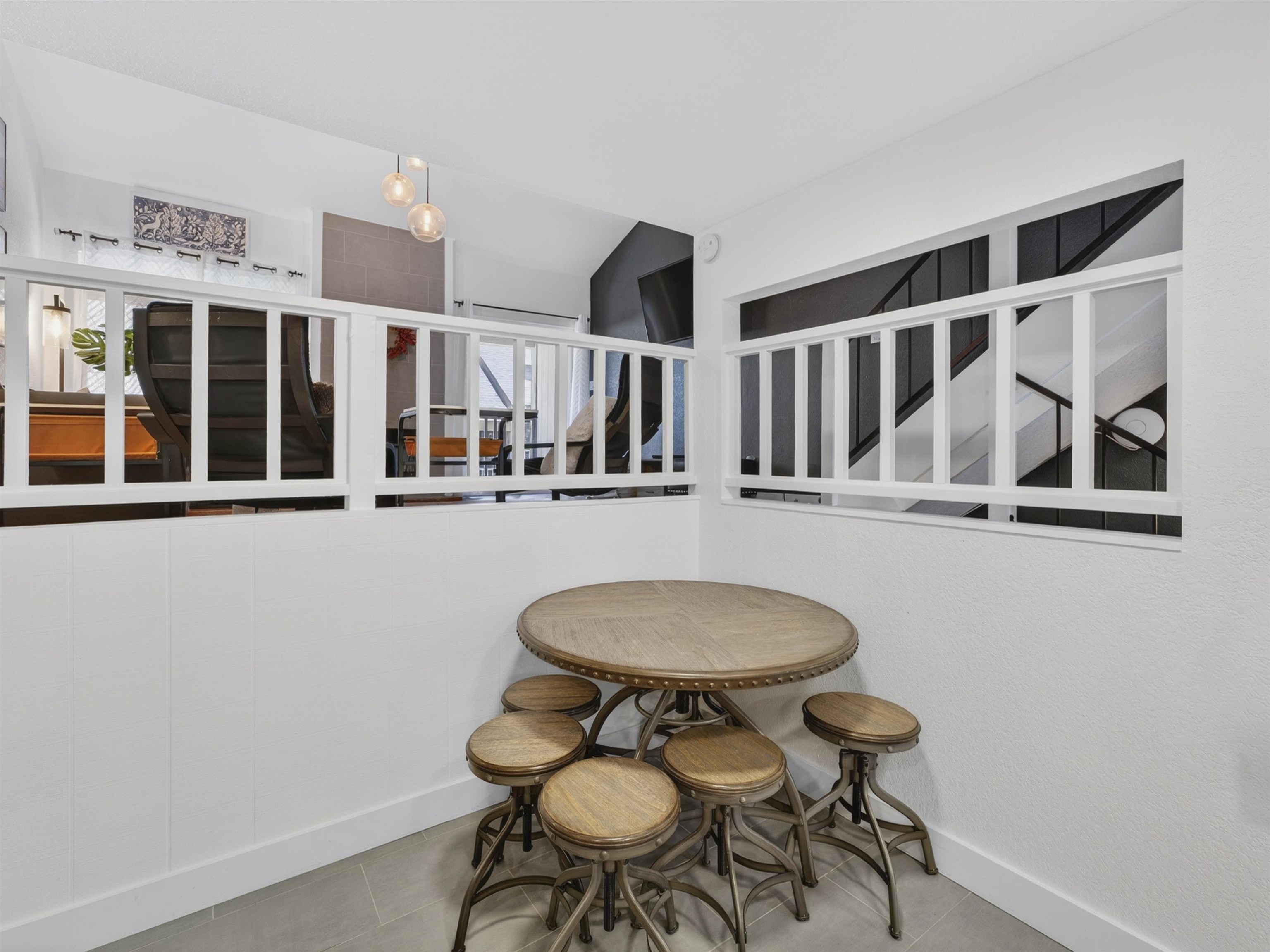50 Vail Ave Bldg 5 2 Unit: 5-2