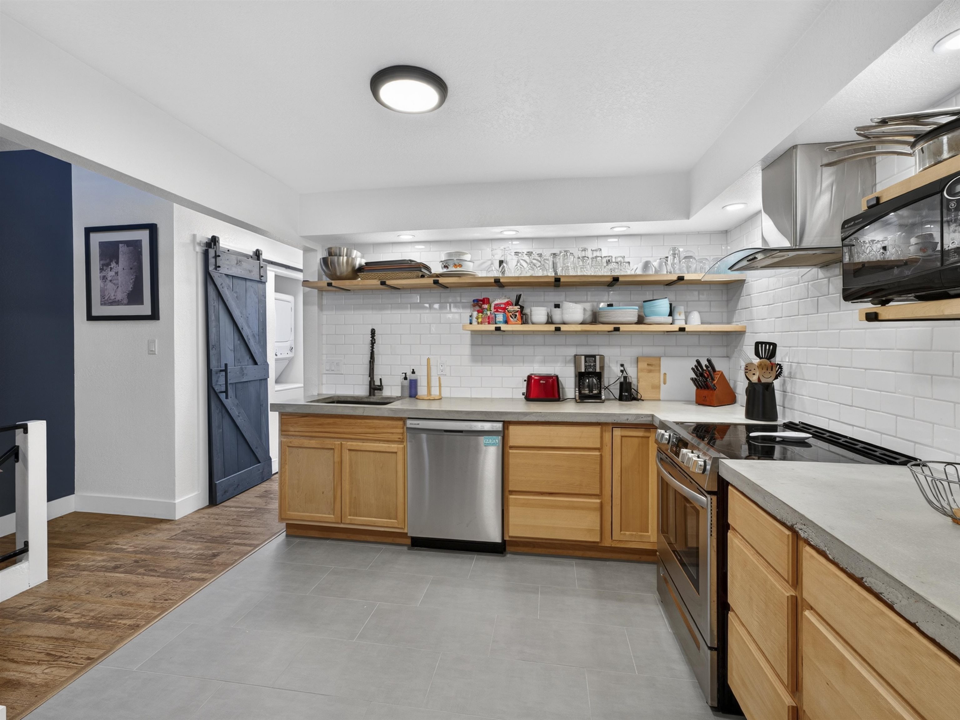 50 Vail Ave Bldg 5 2 Unit: 5-2