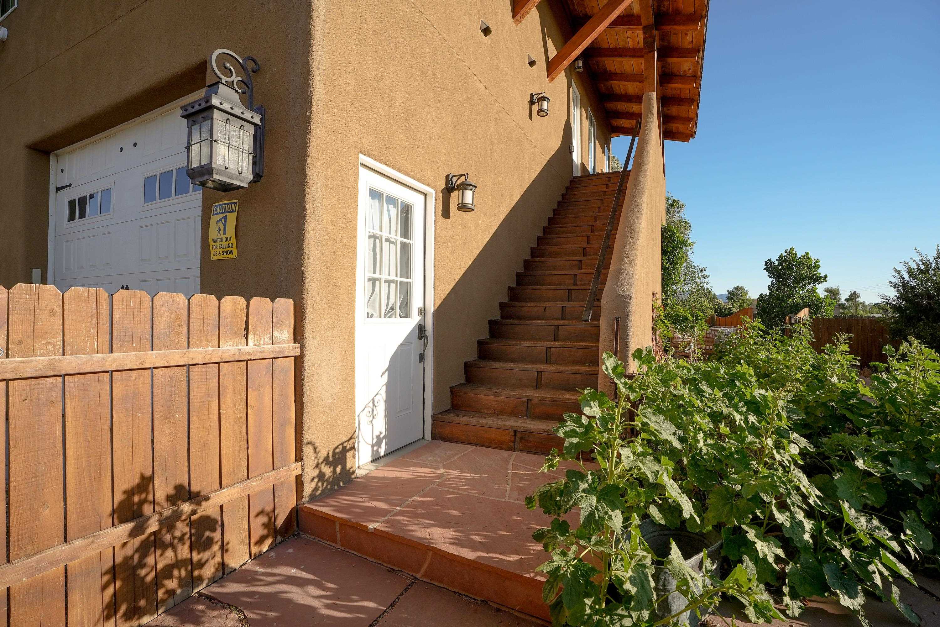 326 Cruz Alta Road