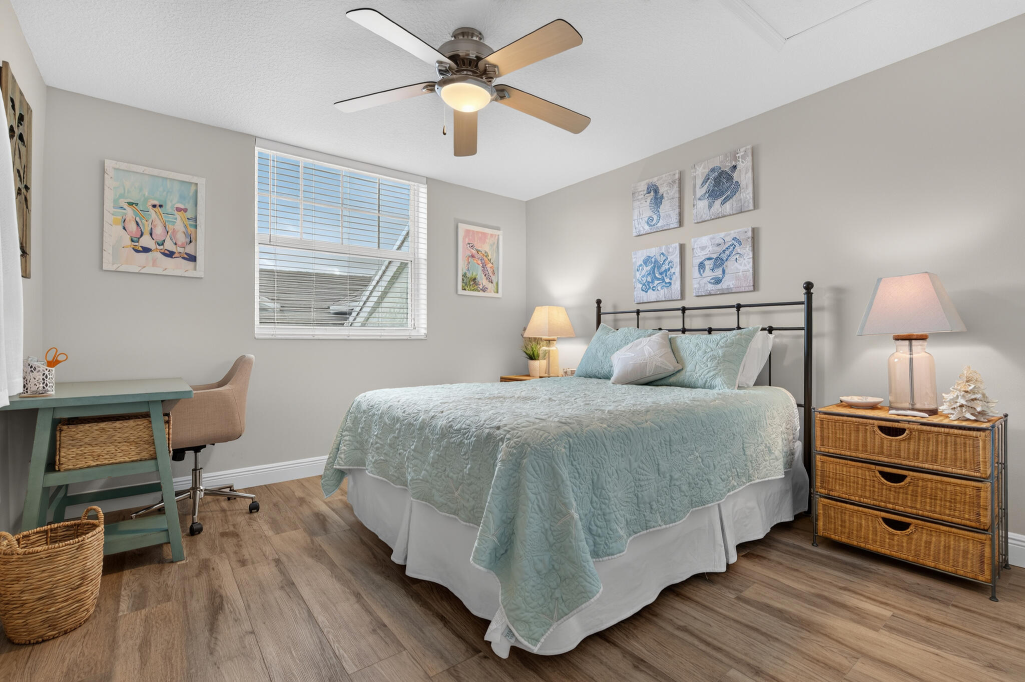 909 Mainsail Circle
